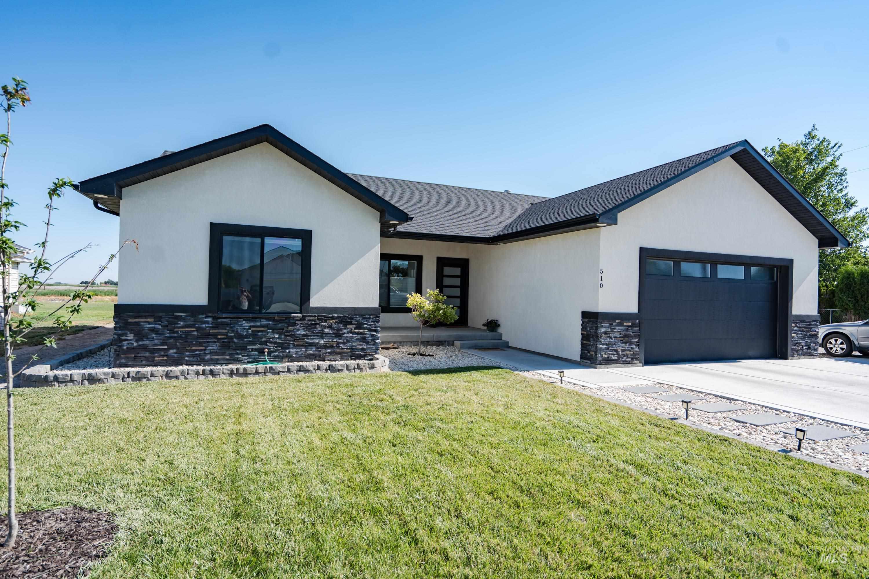510 W Clark St, Paul, Idaho 83347, 4 Bedrooms, 2 Bathrooms, Residential For Sale, Price $375,000, 98993398