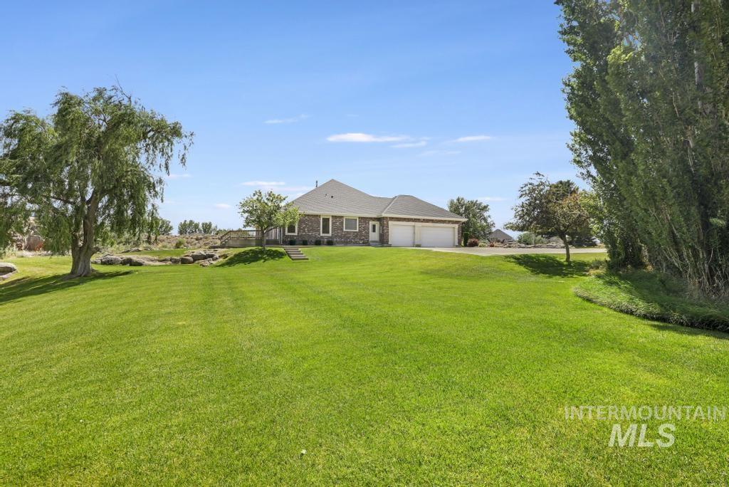 4098 Hidden Lakes Drive, Kimberly, Idaho 83341, 4 Bedrooms, 2.5 Bathrooms, Residential For Sale, Price $850,000, 98993401