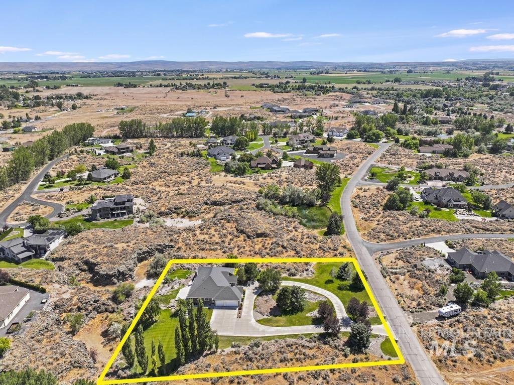 4098 Hidden Lakes Drive, Kimberly, Idaho 83341, 4 Bedrooms, 2.5 Bathrooms, Residential For Sale, Price $850,000, 98993401