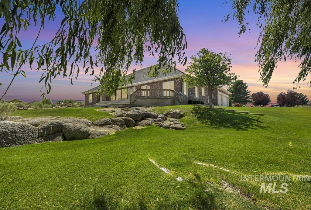 4098 Hidden Lakes Drive, Kimberly, Idaho 83341, 4 Bedrooms, 2.5 Bathrooms, Residential For Sale, Price $850,000, 98993401