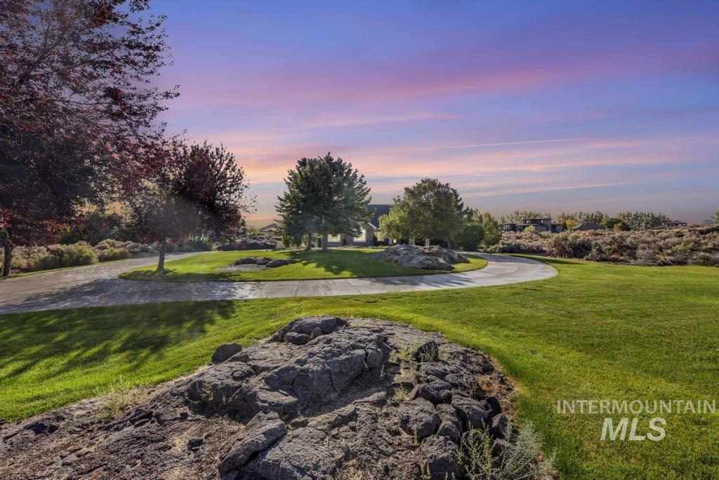 4098 Hidden Lakes Drive, Kimberly, Idaho 83341, 4 Bedrooms, 2.5 Bathrooms, Residential For Sale, Price $850,000, 98993401