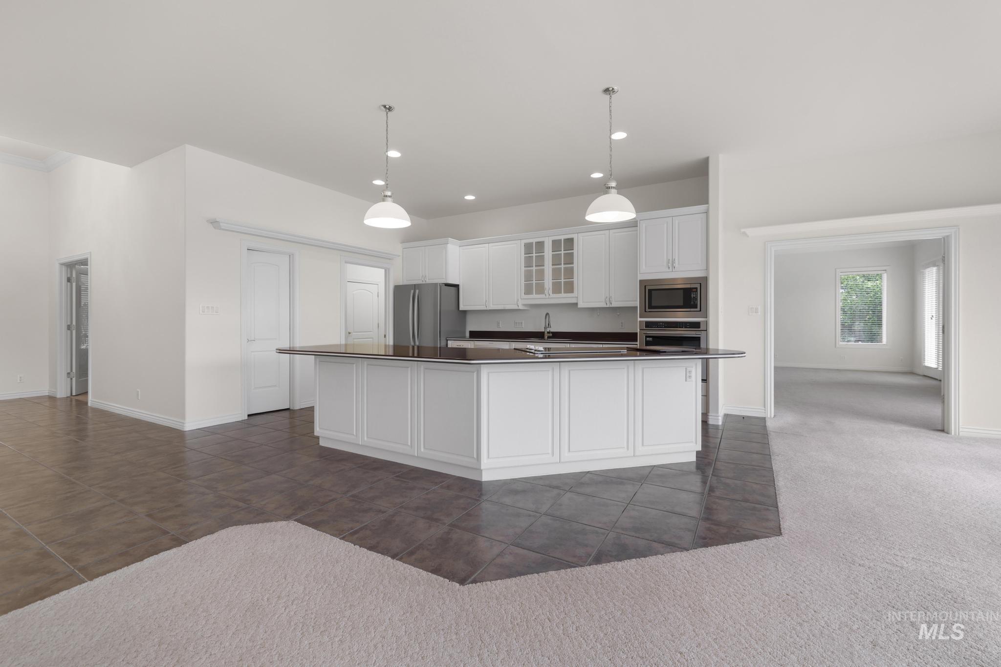 4098 Hidden Lakes Drive, Kimberly, Idaho 83341, 4 Bedrooms, 2.5 Bathrooms, Residential For Sale, Price $850,000, 98993401