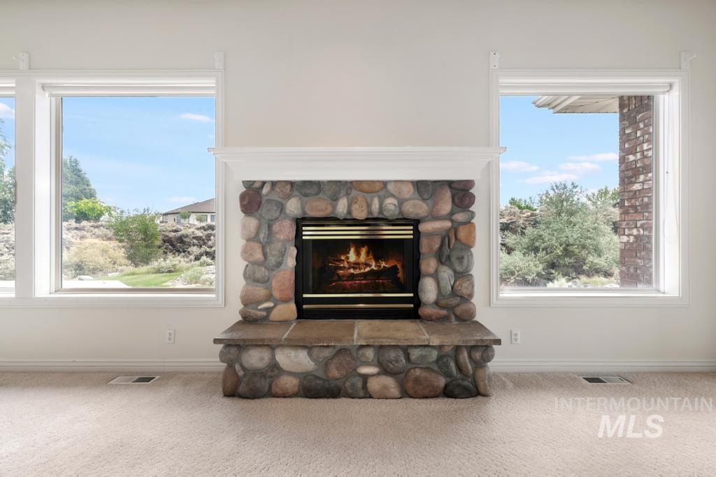 4098 Hidden Lakes Drive, Kimberly, Idaho 83341, 4 Bedrooms, 2.5 Bathrooms, Residential For Sale, Price $850,000, 98993401