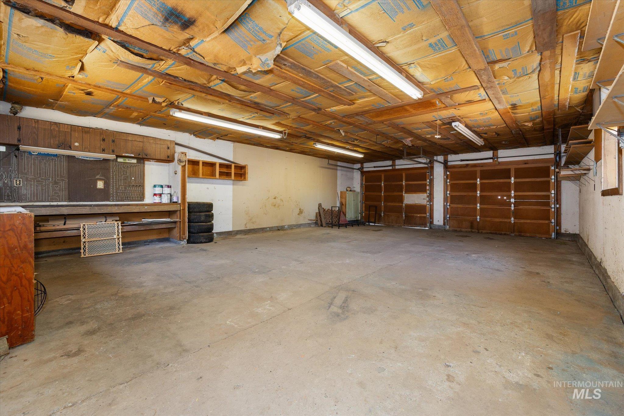 918 W 3rd St, Weiser, Idaho 83672, 3 Bedrooms, 2 Bathrooms, Residential For Sale, Price $319,500, 98993405