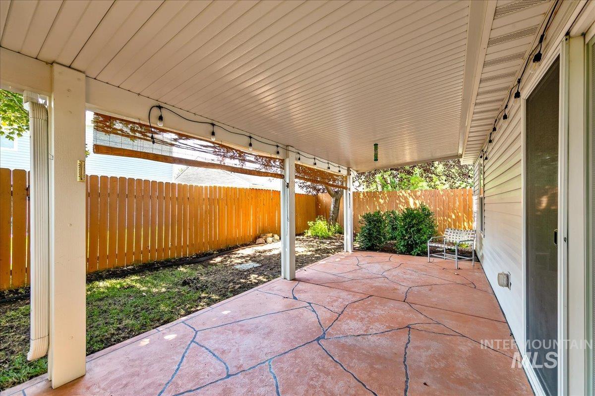 9643 W Weir Hollis Dr, Boise, Idaho 83709, 3 Bedrooms, 2 Bathrooms, Residential For Sale, Price $374,900, 98993409
