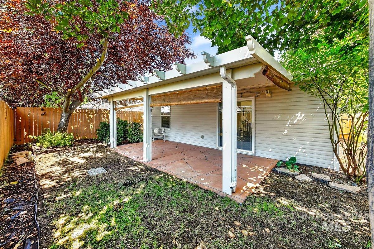 9643 W Weir Hollis Dr, Boise, Idaho 83709, 3 Bedrooms, 2 Bathrooms, Residential For Sale, Price $374,900, 98993409