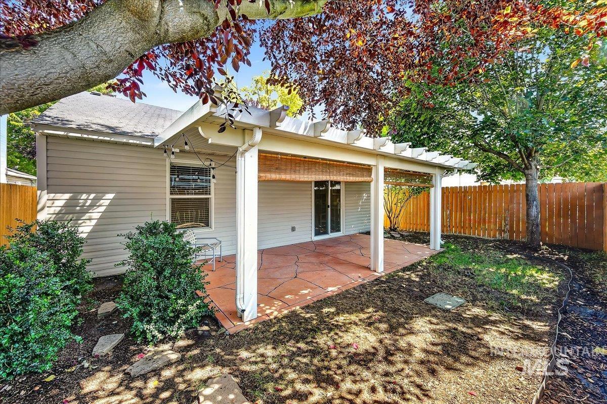 9643 W Weir Hollis Dr, Boise, Idaho 83709, 3 Bedrooms, 2 Bathrooms, Residential For Sale, Price $374,900, 98993409