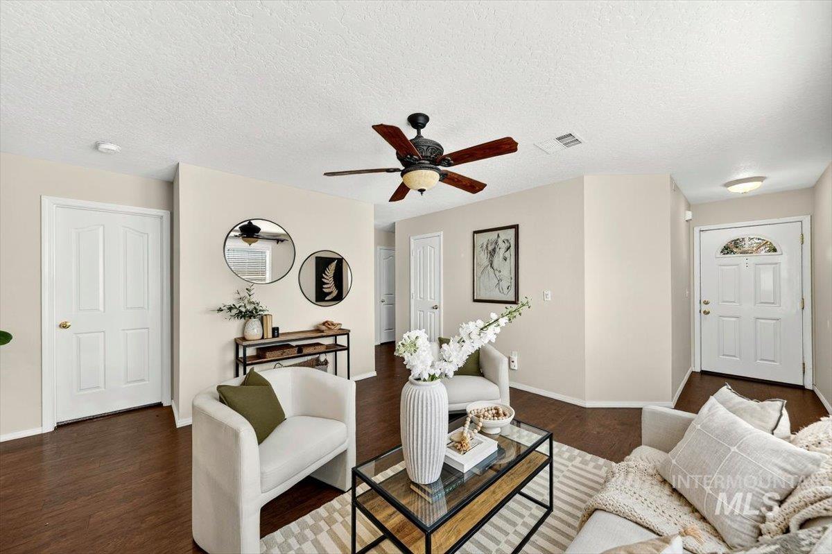 9643 W Weir Hollis Dr, Boise, Idaho 83709, 3 Bedrooms, 2 Bathrooms, Residential For Sale, Price $374,900, 98993409