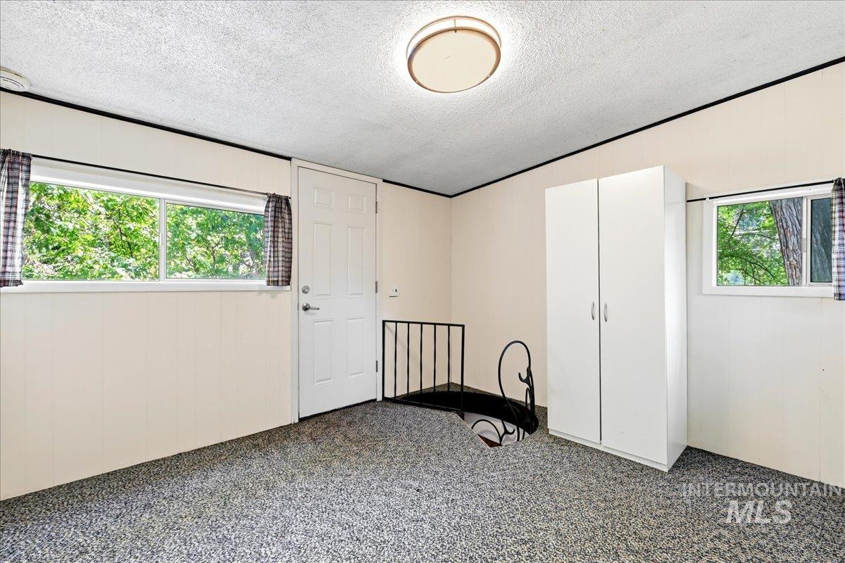 3201 W Bellomy Ln, Boise, Idaho 83703, 3 Bedrooms, 2 Bathrooms, Residential For Sale, Price $550,000, 98993411