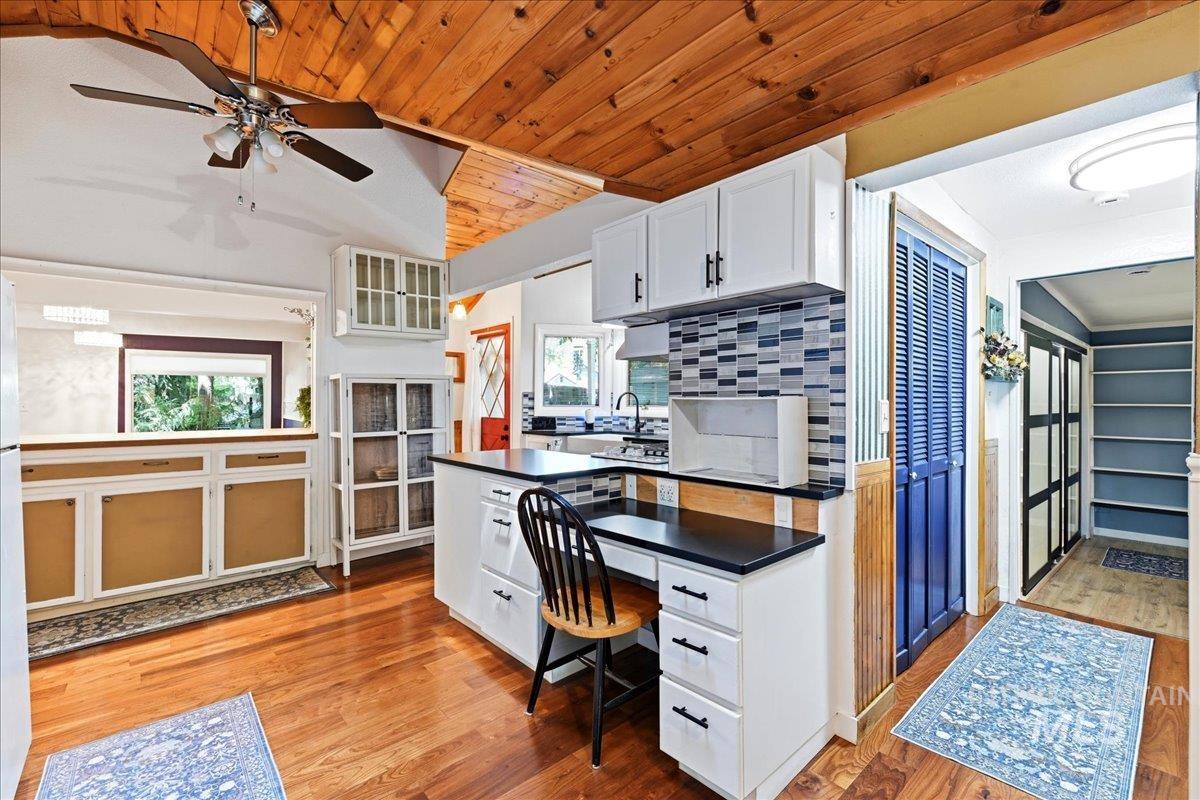 3201 W Bellomy Ln, Boise, Idaho 83703, 3 Bedrooms, 2 Bathrooms, Residential For Sale, Price $550,000, 98993411