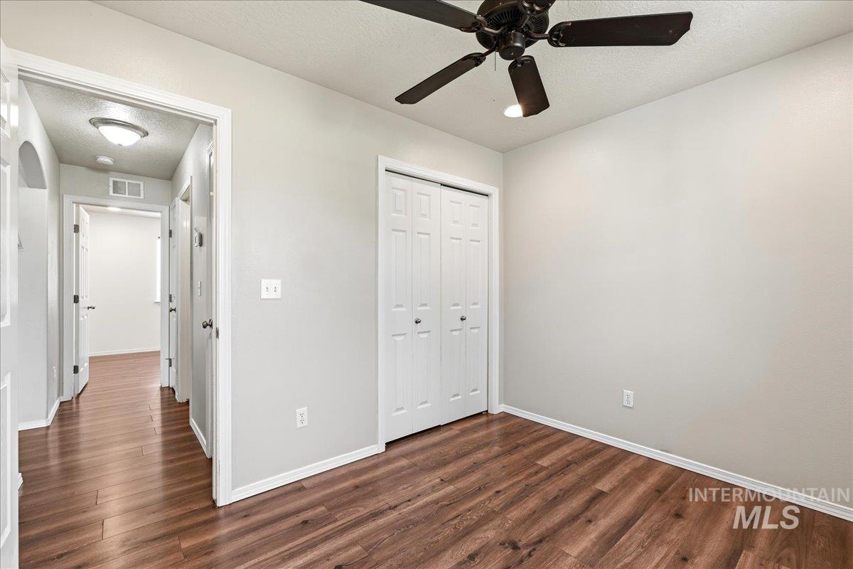 19854 Montclair Way, Caldwell, Idaho 83605, 3 Bedrooms, 2 Bathrooms, Residential For Sale, Price $369,900, 98993414