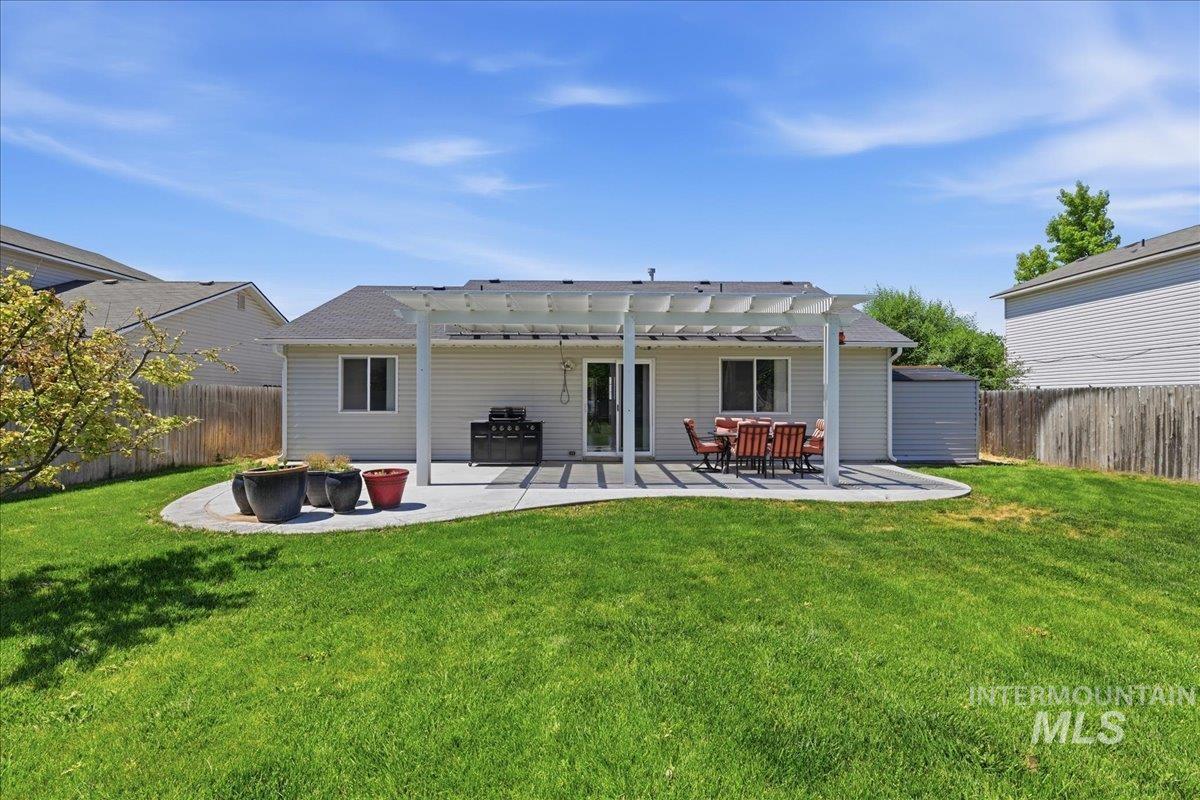 19854 Montclair Way, Caldwell, Idaho 83605, 3 Bedrooms, 2 Bathrooms, Residential For Sale, Price $369,900, 98993414