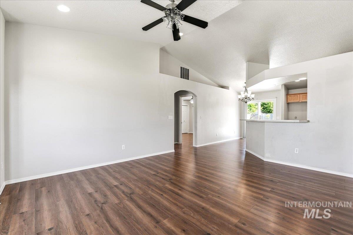 19854 Montclair Way, Caldwell, Idaho 83605, 3 Bedrooms, 2 Bathrooms, Residential For Sale, Price $369,900, 98993414