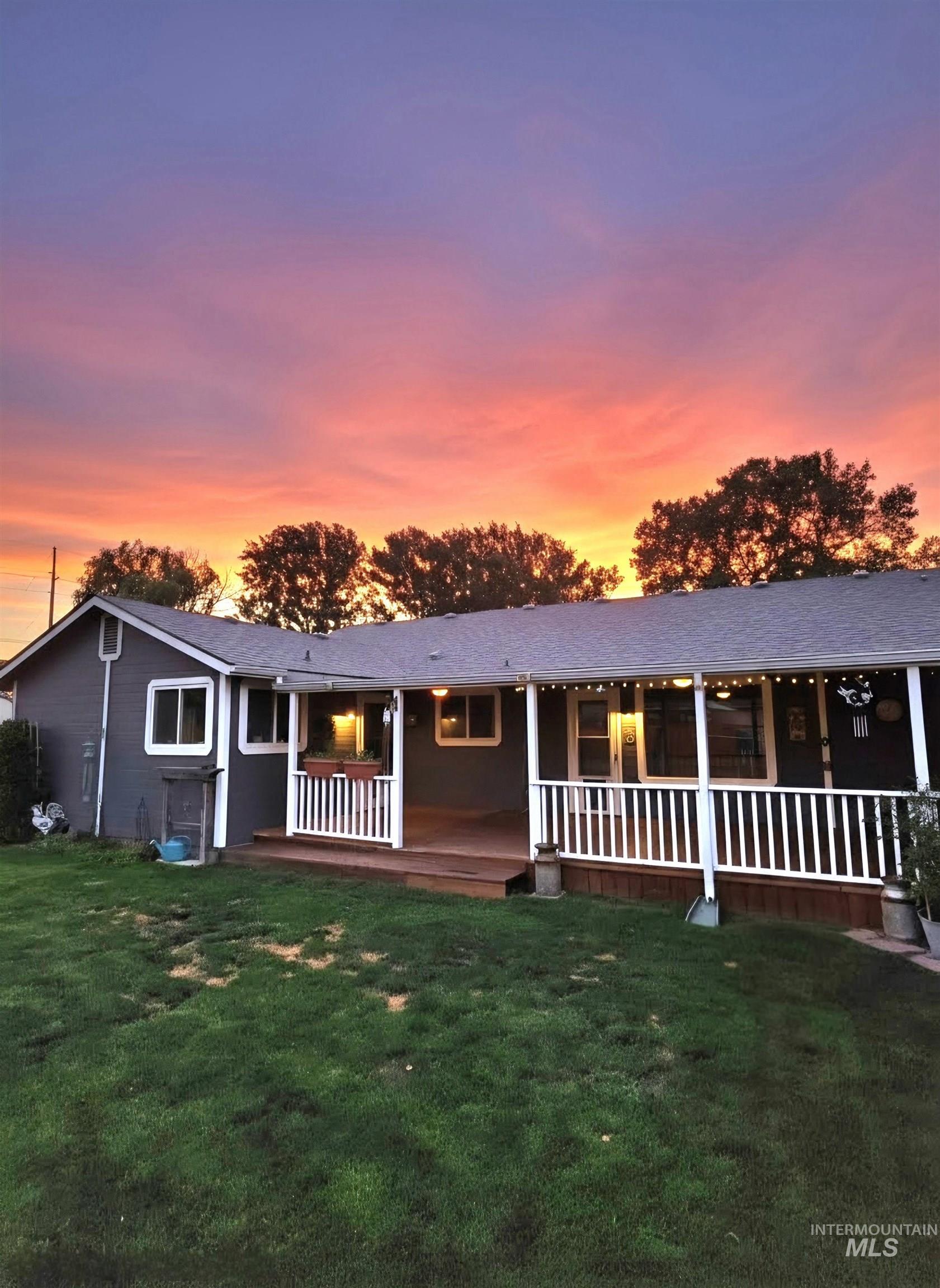 123 S Campbell Ave, Middleton, Idaho 83644, 3 Bedrooms, 2 Bathrooms, Residential For Sale, Price $470,000, 98993415