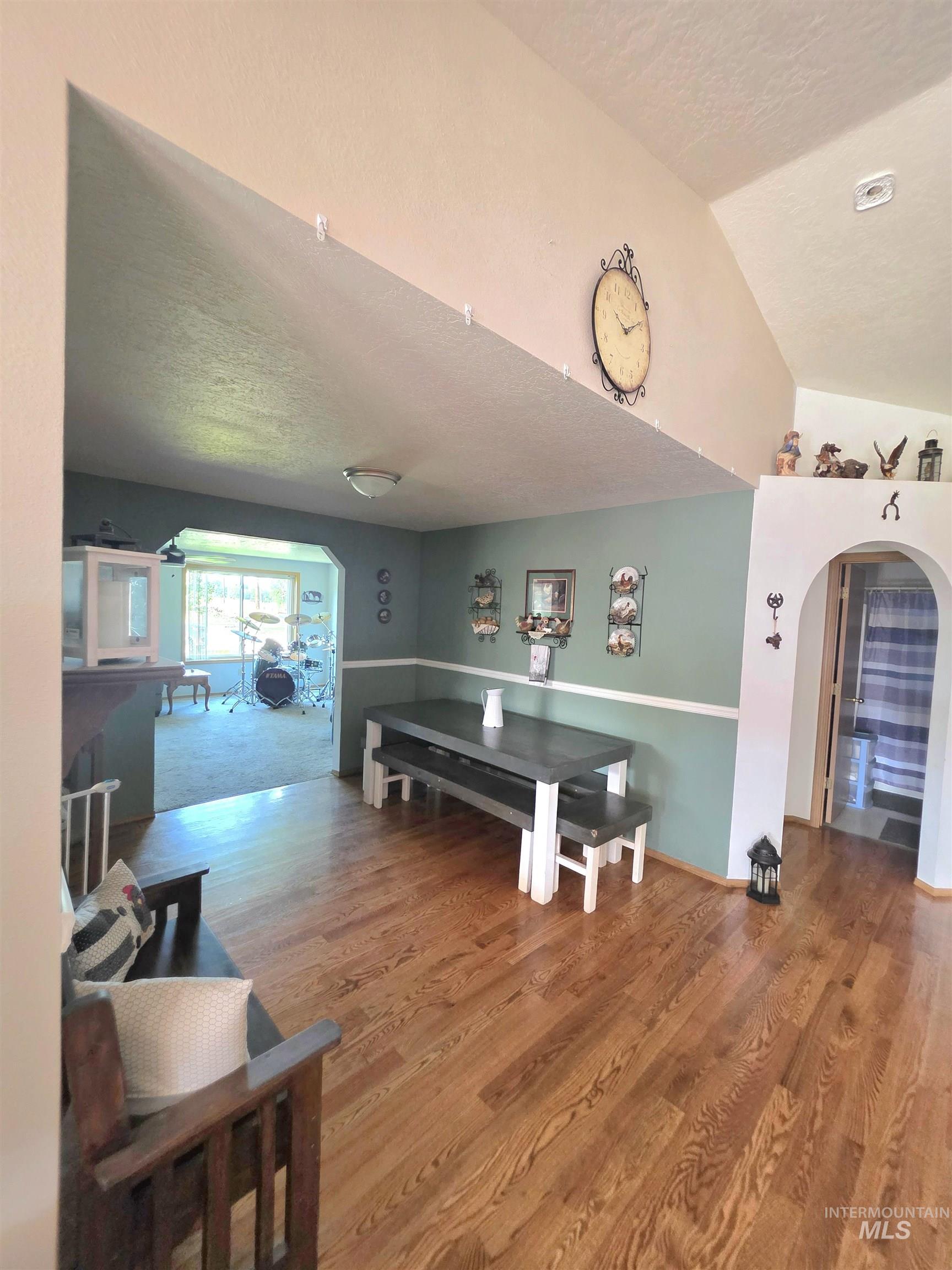 123 S Campbell Ave, Middleton, Idaho 83644, 3 Bedrooms, 2 Bathrooms, Residential For Sale, Price $470,000, 98993415