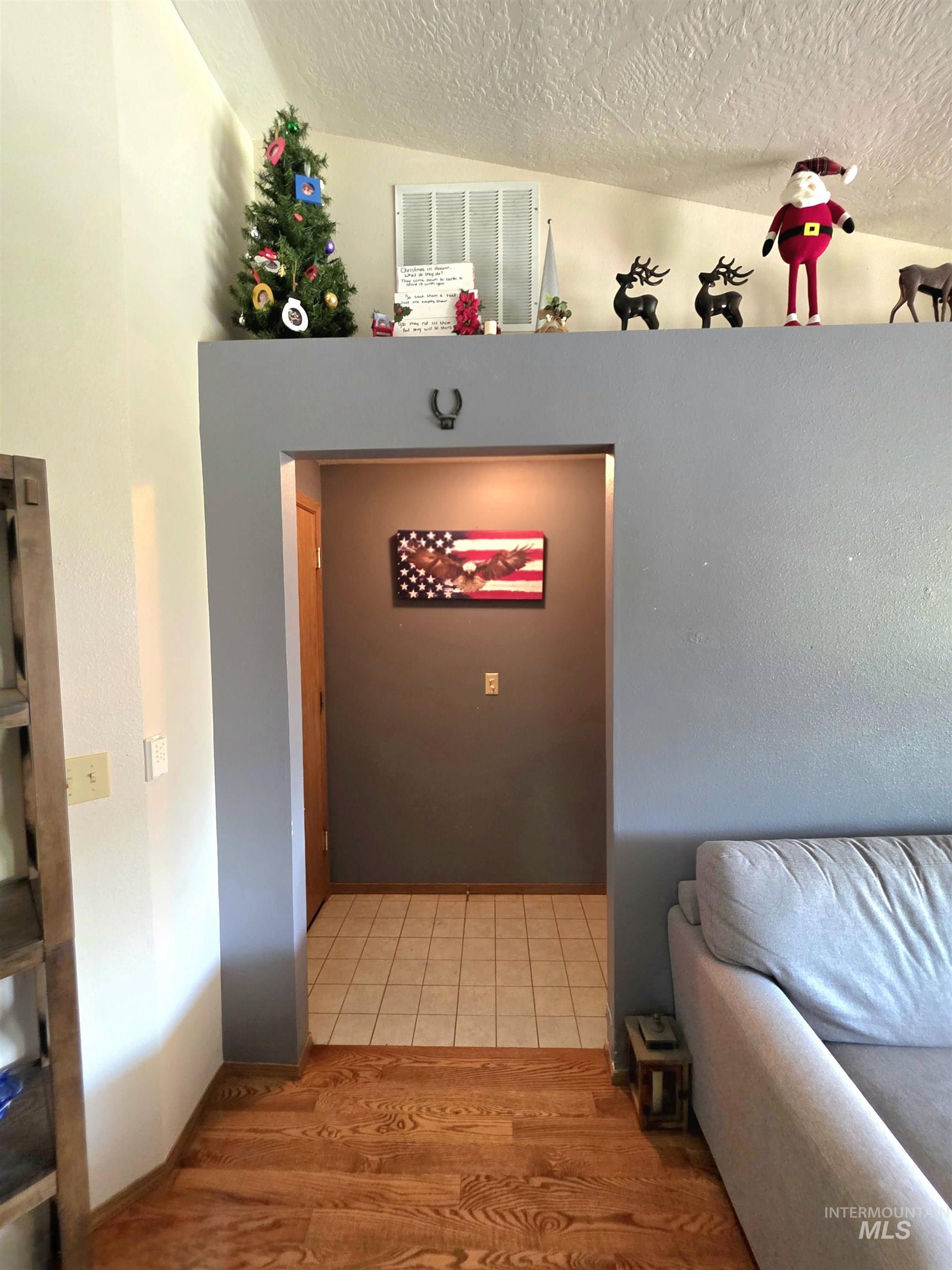 123 S Campbell Ave, Middleton, Idaho 83644, 3 Bedrooms, 2 Bathrooms, Residential For Sale, Price $470,000, 98993415
