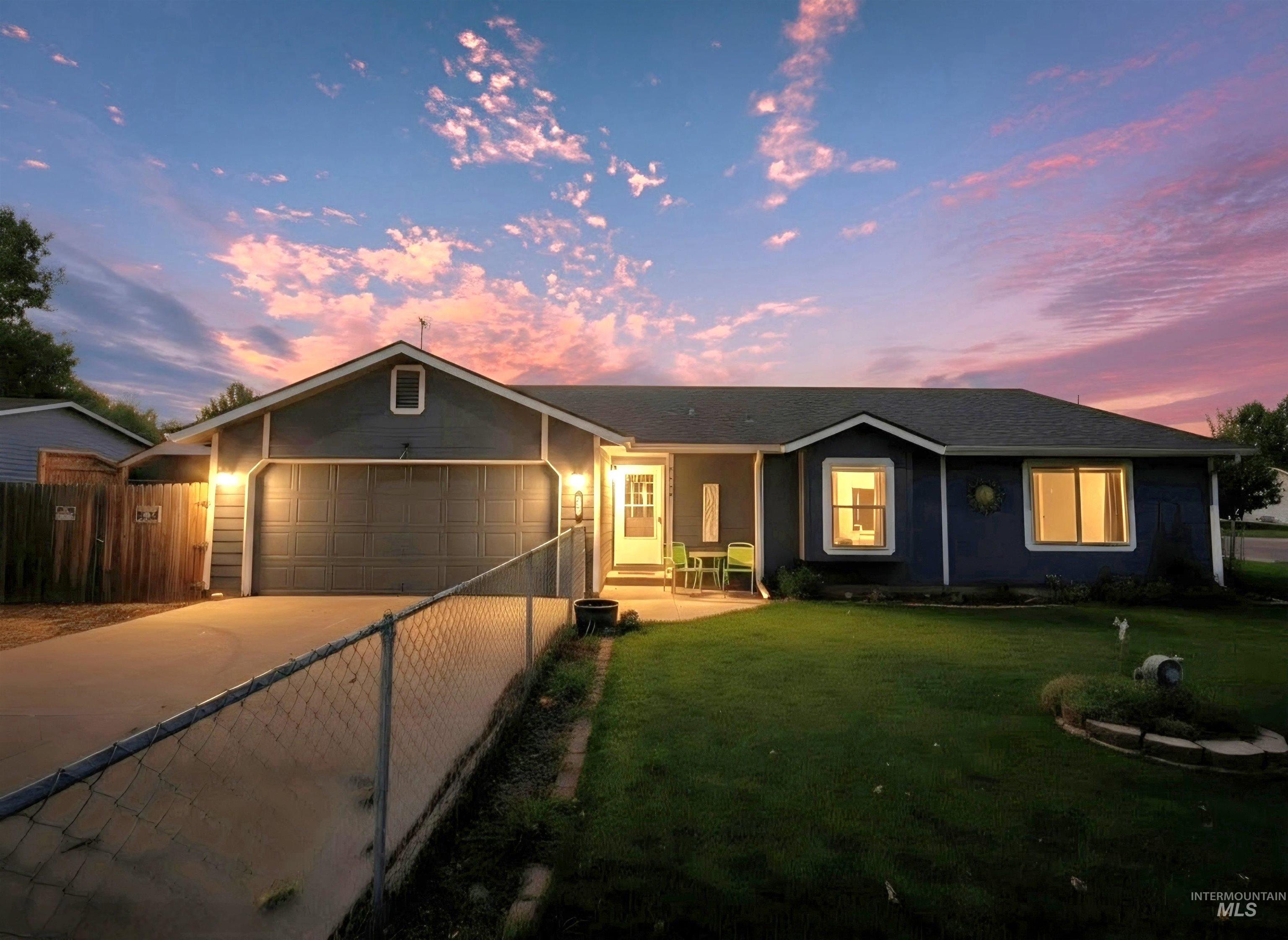 123 S Campbell Ave, Middleton, Idaho 83644, 3 Bedrooms, 2 Bathrooms, Residential For Sale, Price $467,473, 98993415