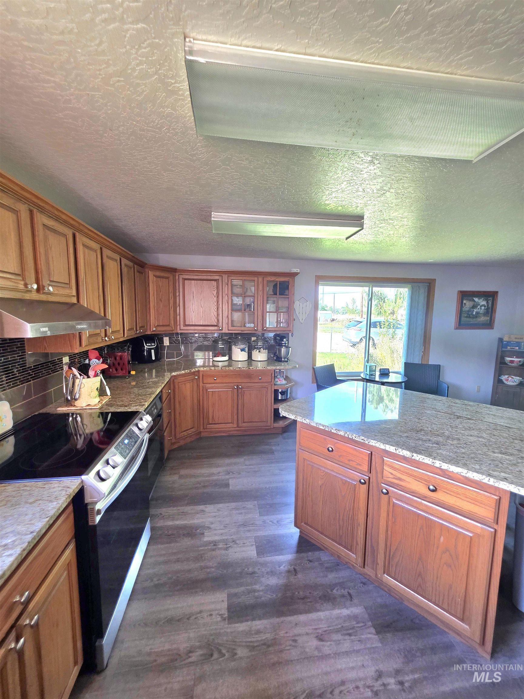 123 S Campbell Ave, Middleton, Idaho 83644, 3 Bedrooms, 2 Bathrooms, Residential For Sale, Price $470,000, 98993415