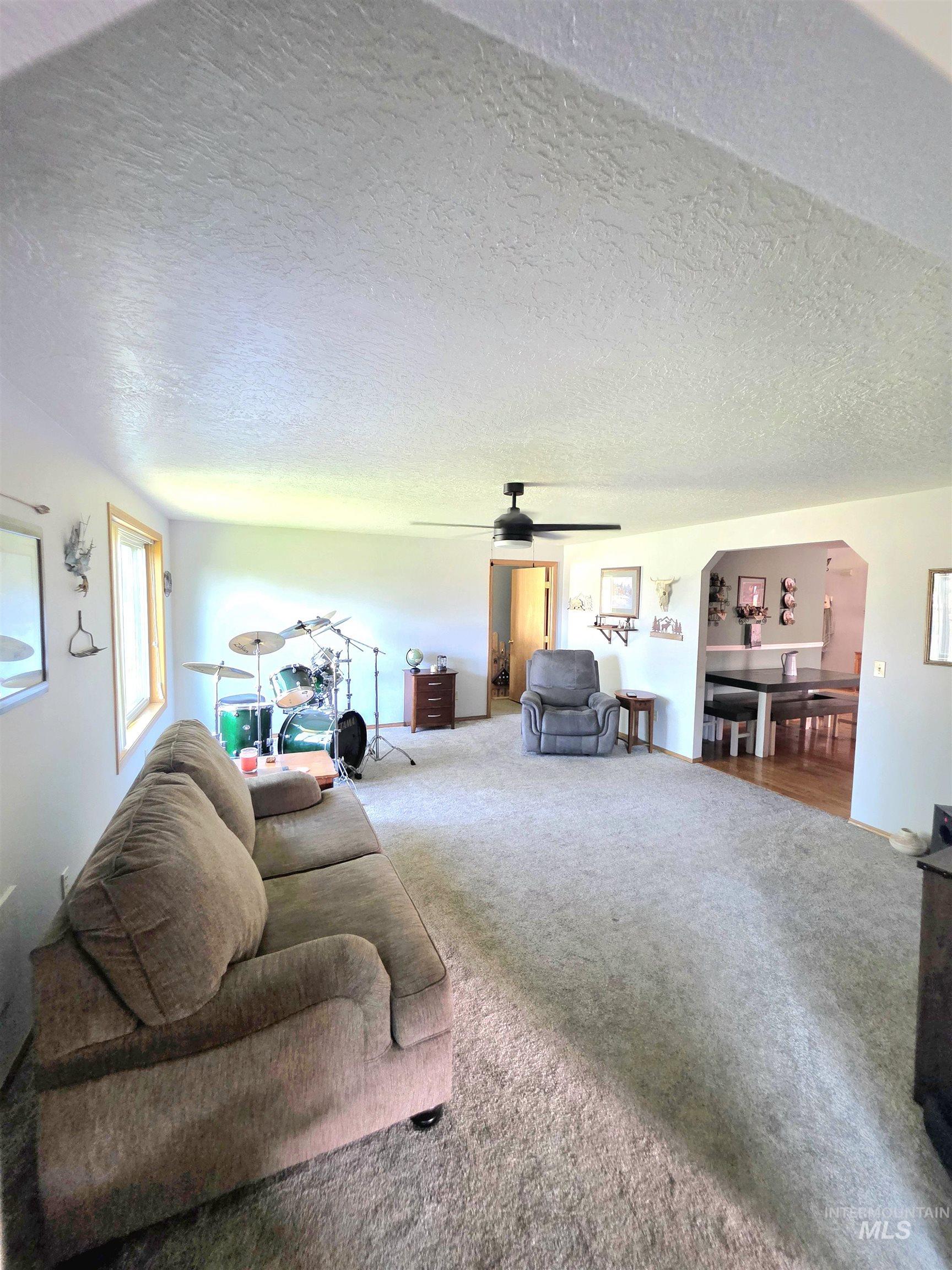 123 S Campbell Ave, Middleton, Idaho 83644, 3 Bedrooms, 2 Bathrooms, Residential For Sale, Price $470,000, 98993415
