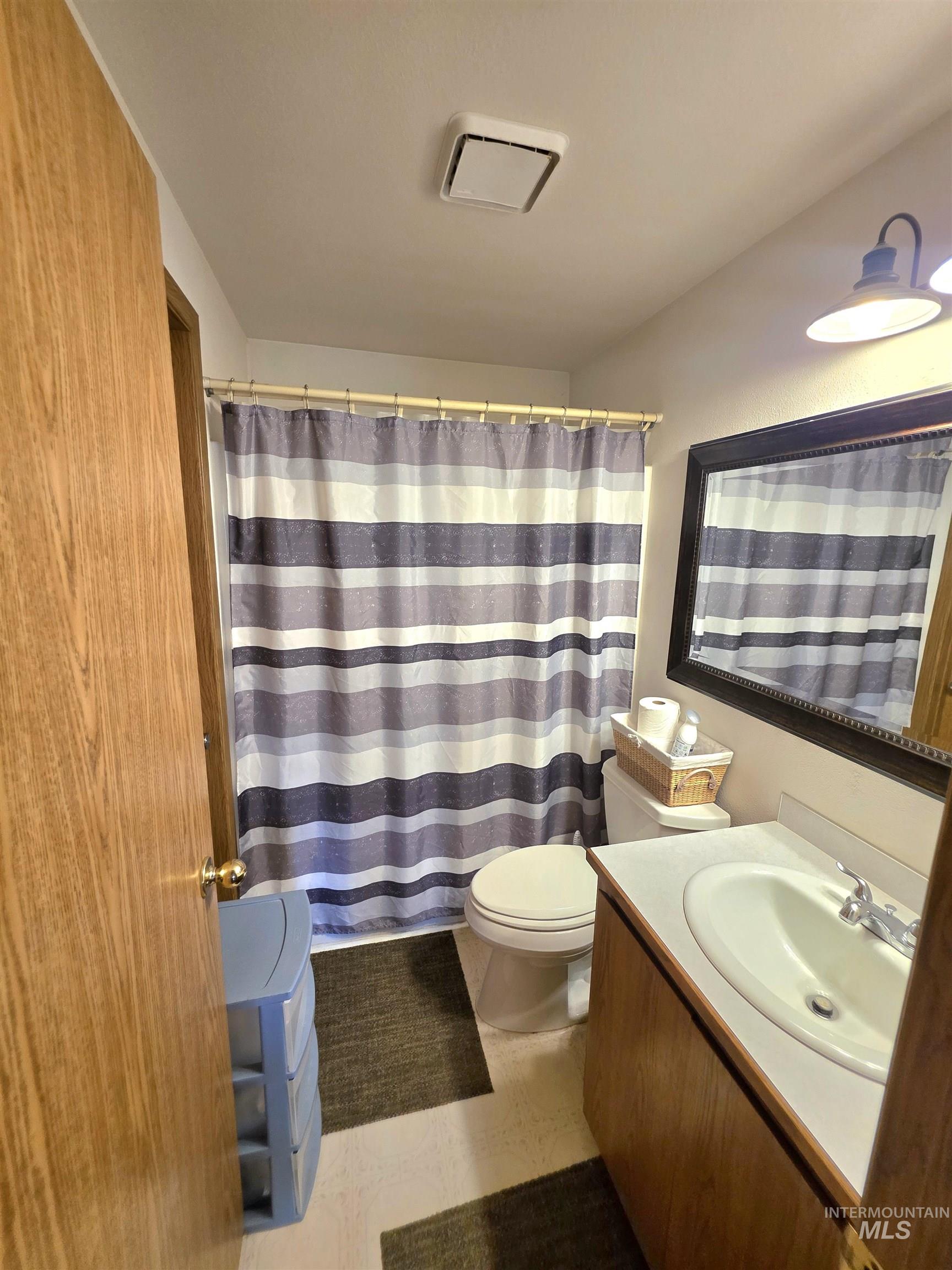 123 S Campbell Ave, Middleton, Idaho 83644, 3 Bedrooms, 2 Bathrooms, Residential For Sale, Price $470,000, 98993415