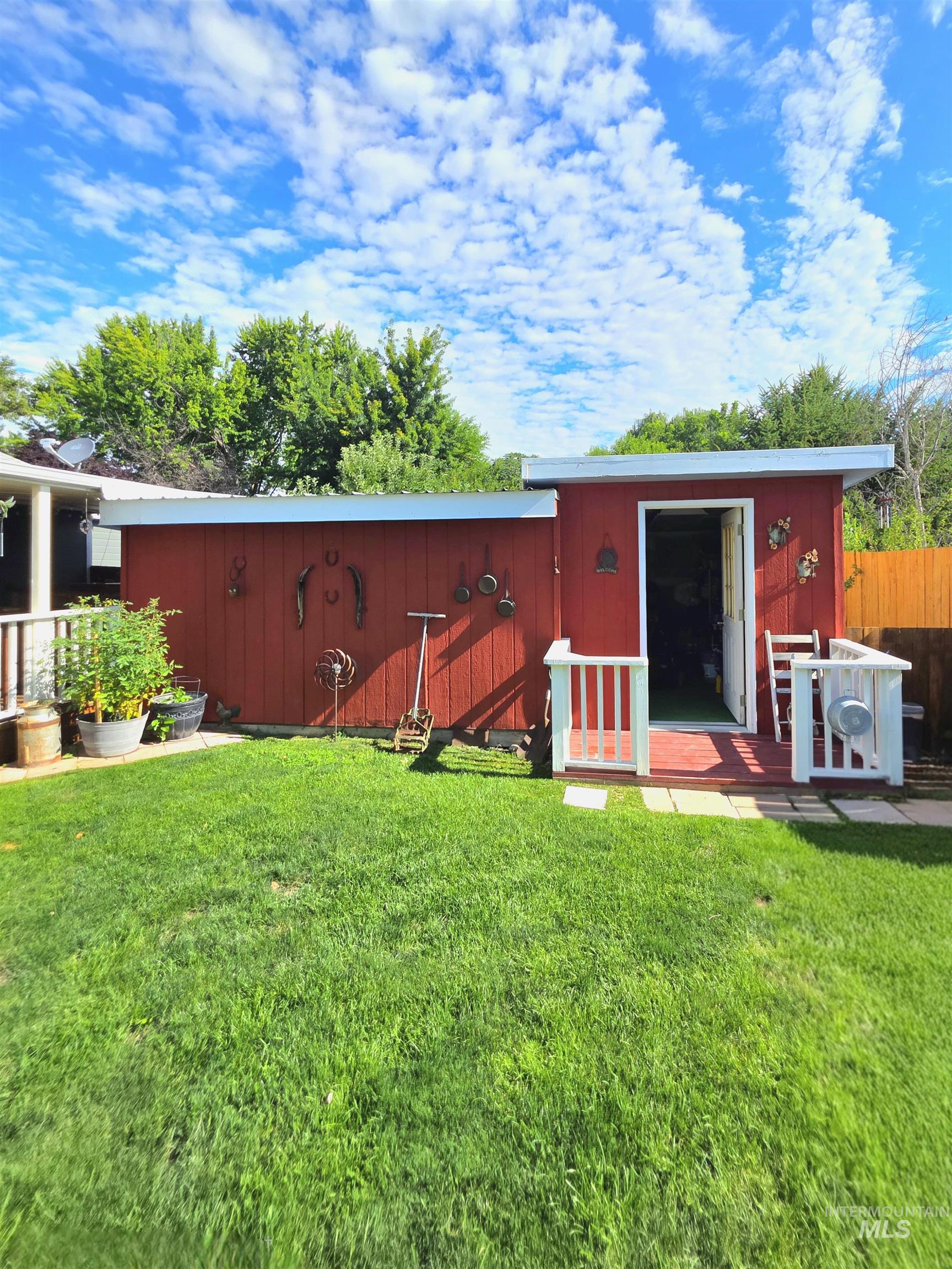 123 S Campbell Ave, Middleton, Idaho 83644, 3 Bedrooms, 2 Bathrooms, Residential For Sale, Price $470,000, 98993415