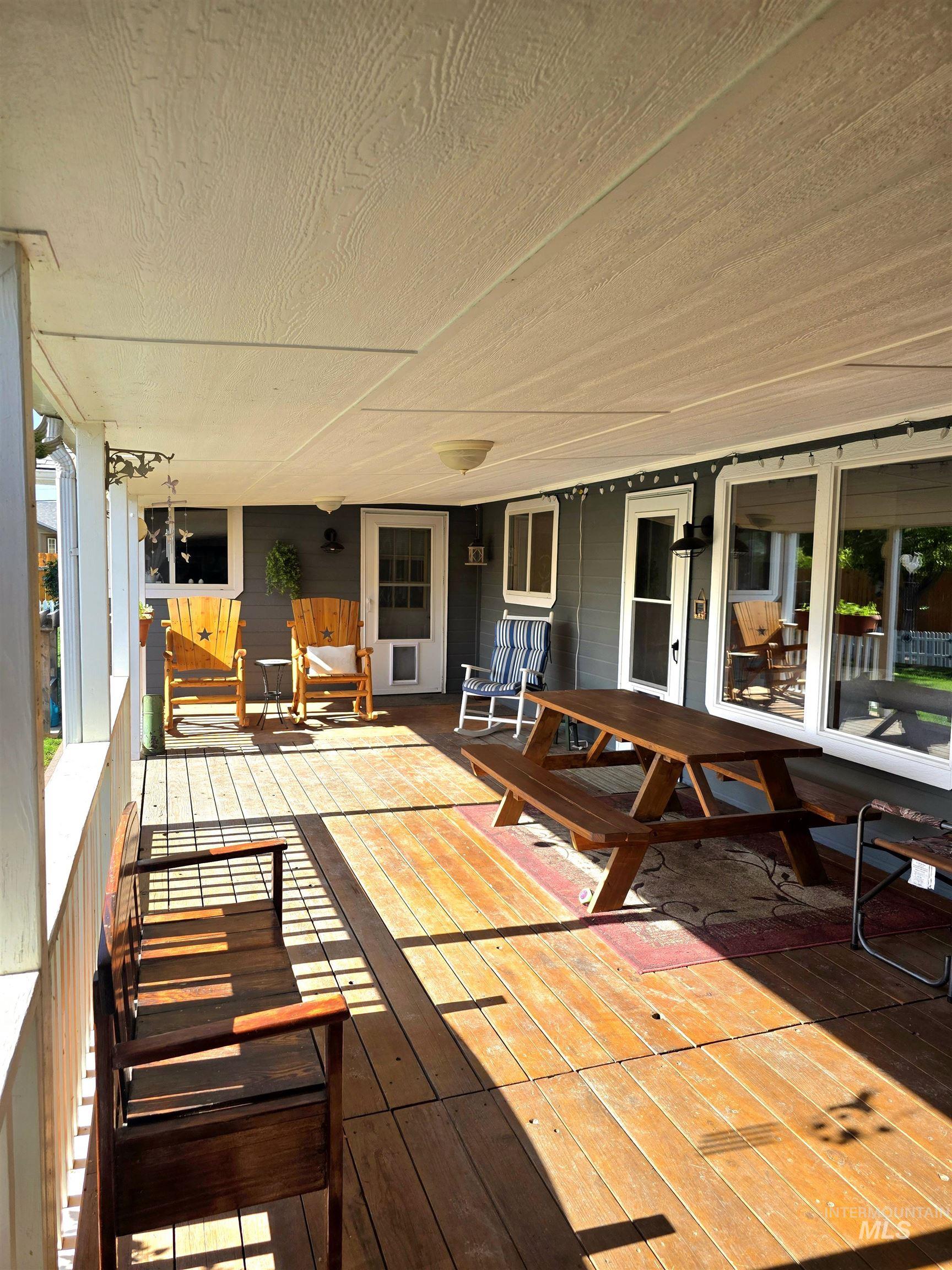 123 S Campbell Ave, Middleton, Idaho 83644, 3 Bedrooms, 2 Bathrooms, Residential For Sale, Price $470,000, 98993415