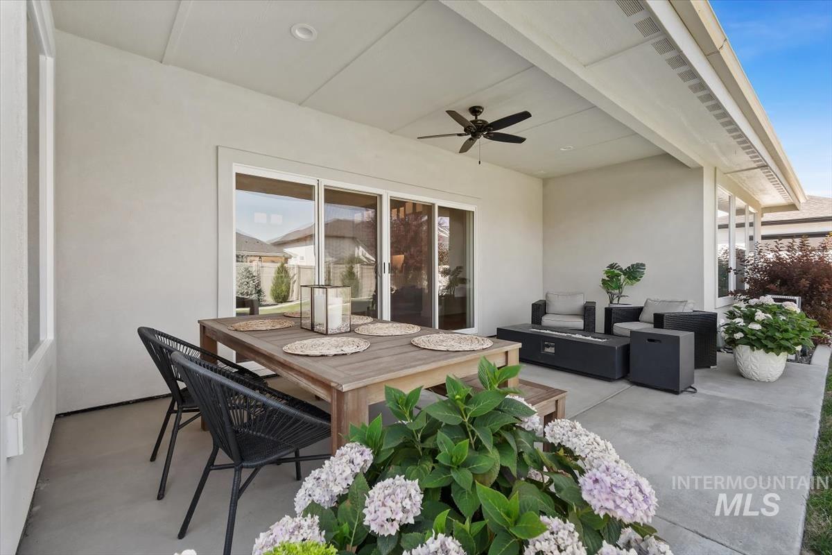 1008 E Osorno Dr, Kuna, Idaho 83634, 5 Bedrooms, 3.5 Bathrooms, Residential For Sale, Price $899,900, 98993416
