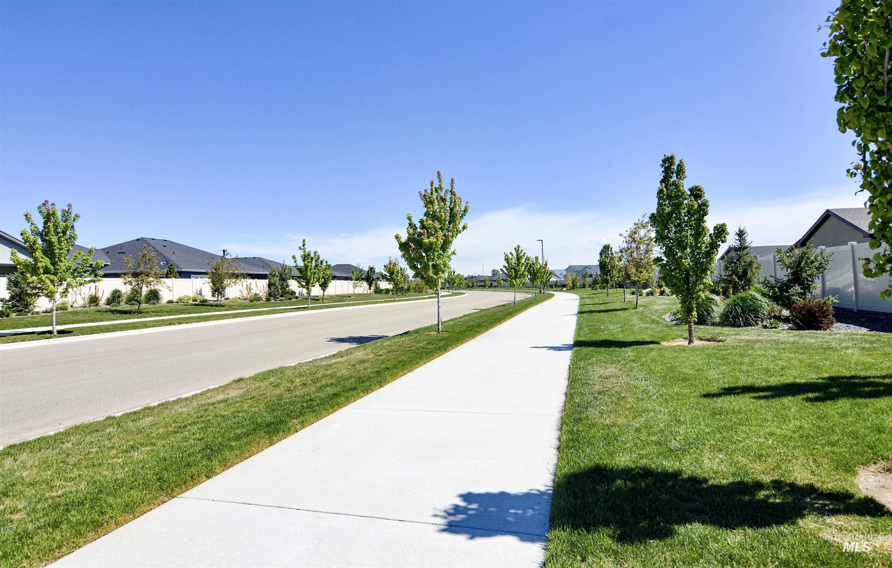1008 E Osorno Dr, Kuna, Idaho 83634, 5 Bedrooms, 3.5 Bathrooms, Residential For Sale, Price $849,900, 98993416
