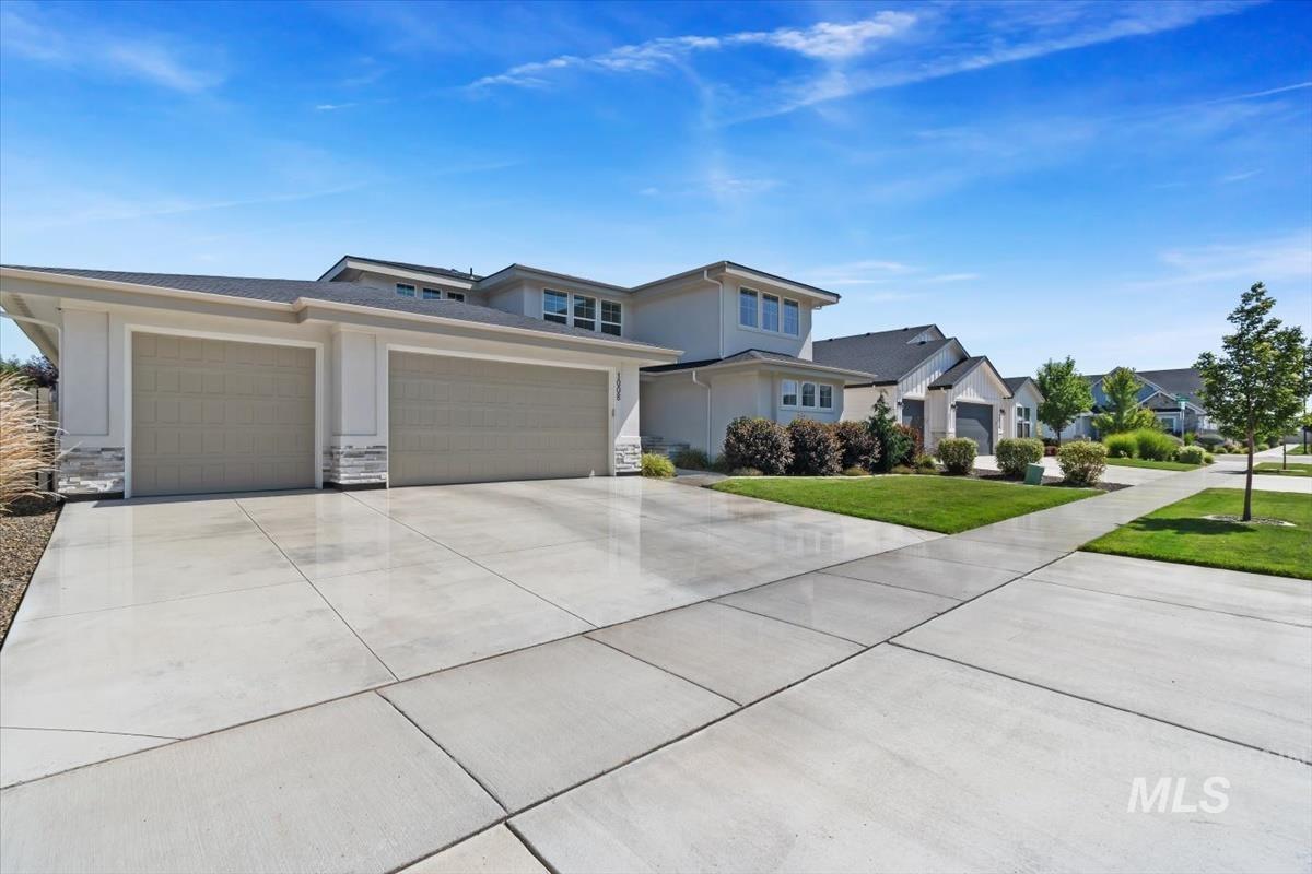 1008 E Osorno Dr, Kuna, Idaho 83634, 5 Bedrooms, 3.5 Bathrooms, Residential For Sale, Price $849,900, 98993416