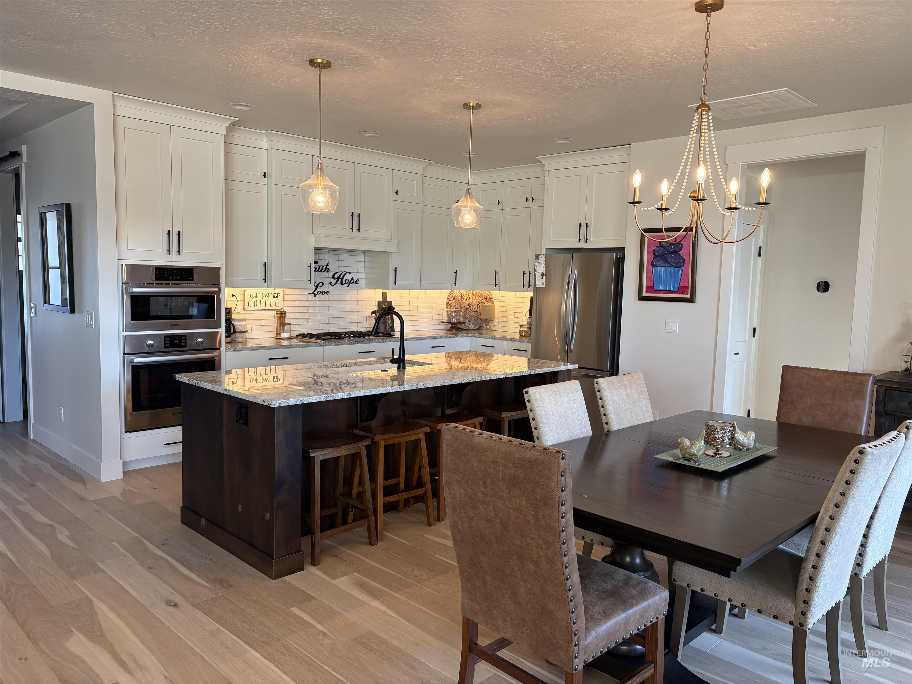 8112 Fountain Brook St, Middleton, Idaho 83644, 4 Bedrooms, 2.5 Bathrooms, Residential For Sale, Price $639,000, 98993418