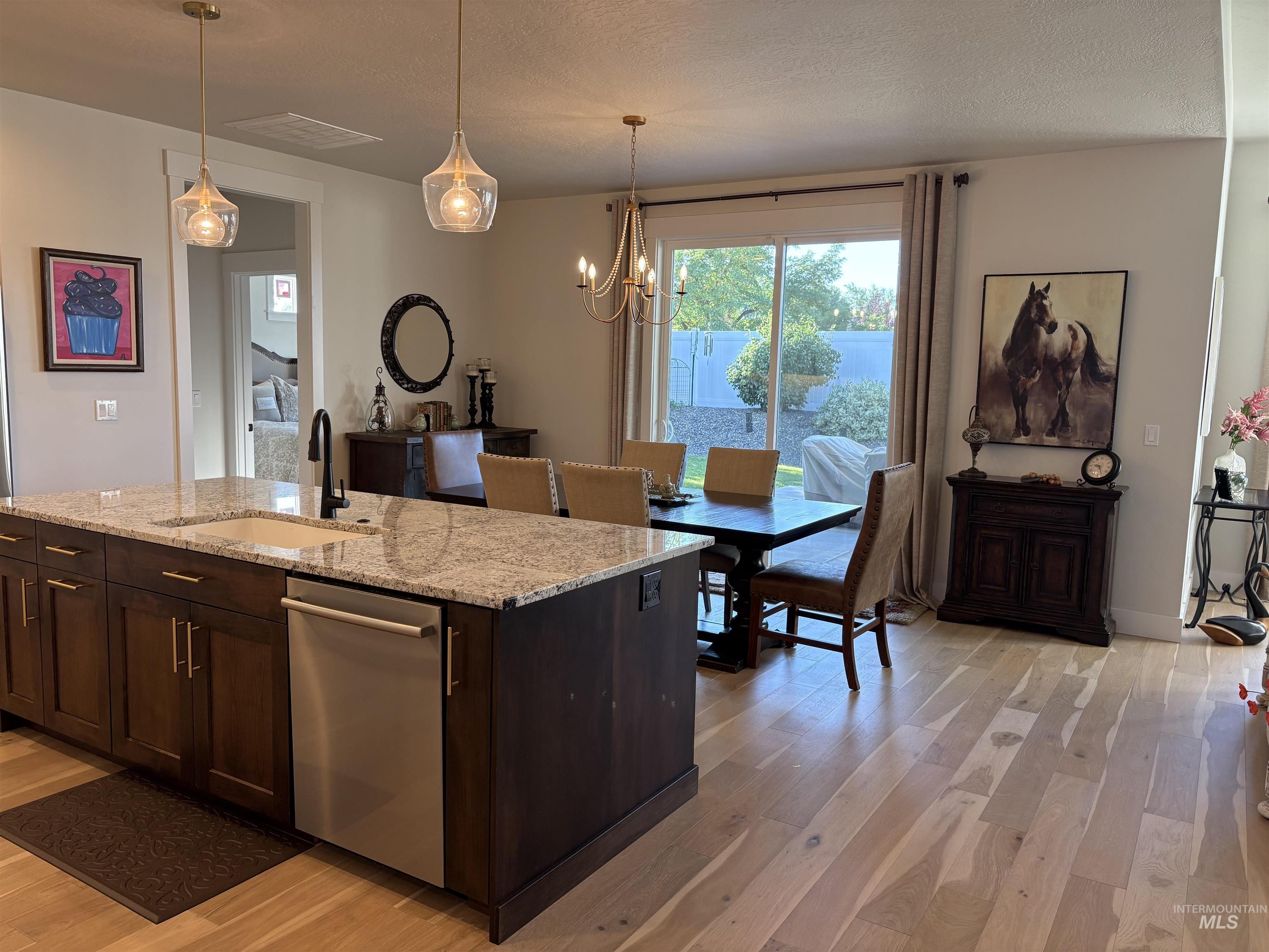 8112 Fountain Brook St, Middleton, Idaho 83644, 4 Bedrooms, 2.5 Bathrooms, Residential For Sale, Price $639,000, 98993418