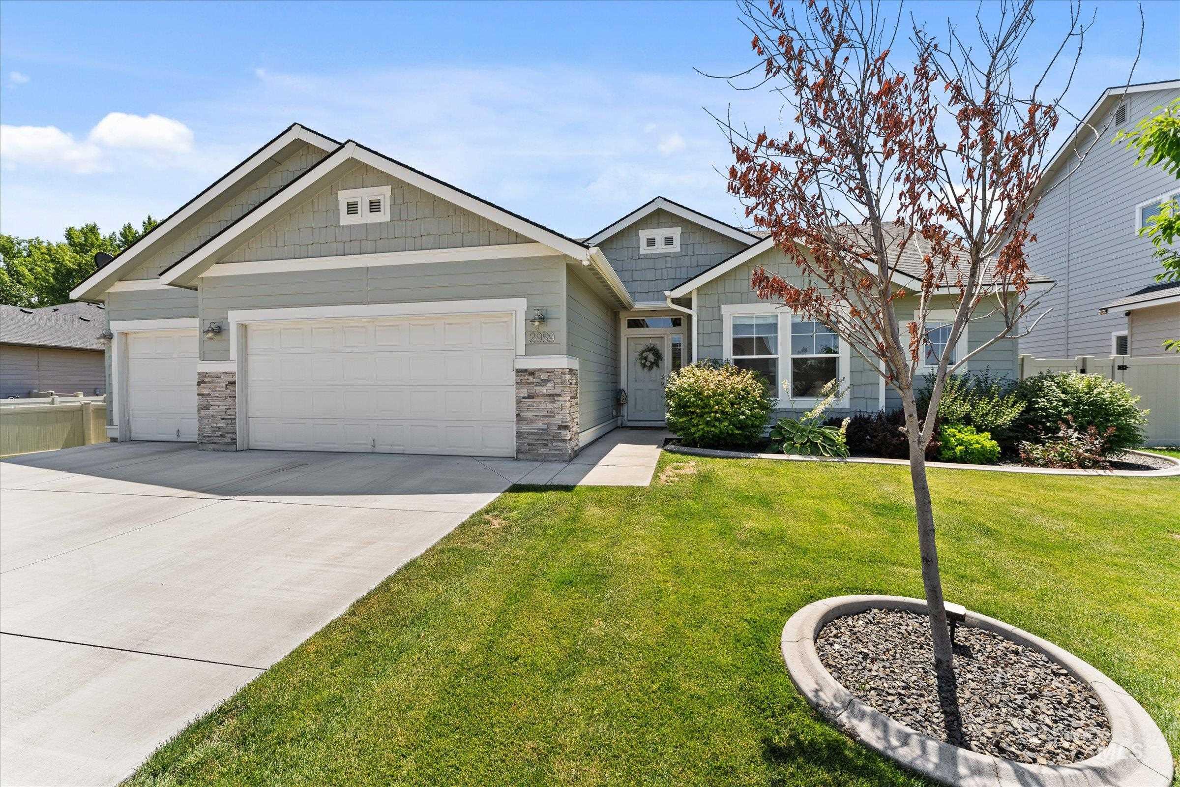 2959 W Sandalwood St, Meridian, Idaho 83646, 4 Bedrooms, 2 Bathrooms, Residential For Sale, Price $667,000, 98993419