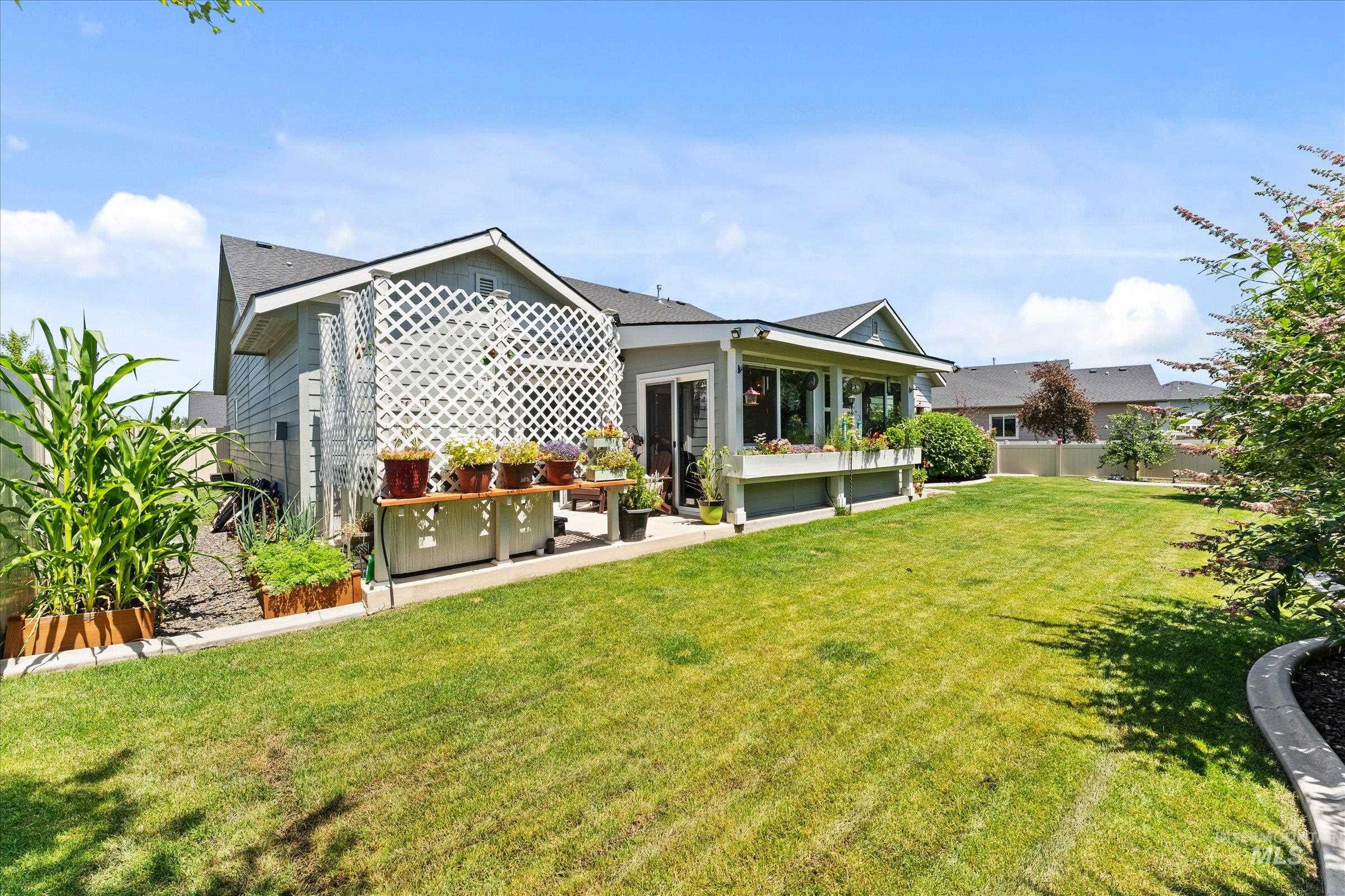 2959 W Sandalwood St, Meridian, Idaho 83646, 4 Bedrooms, 2 Bathrooms, Residential For Sale, Price $667,000, 98993419