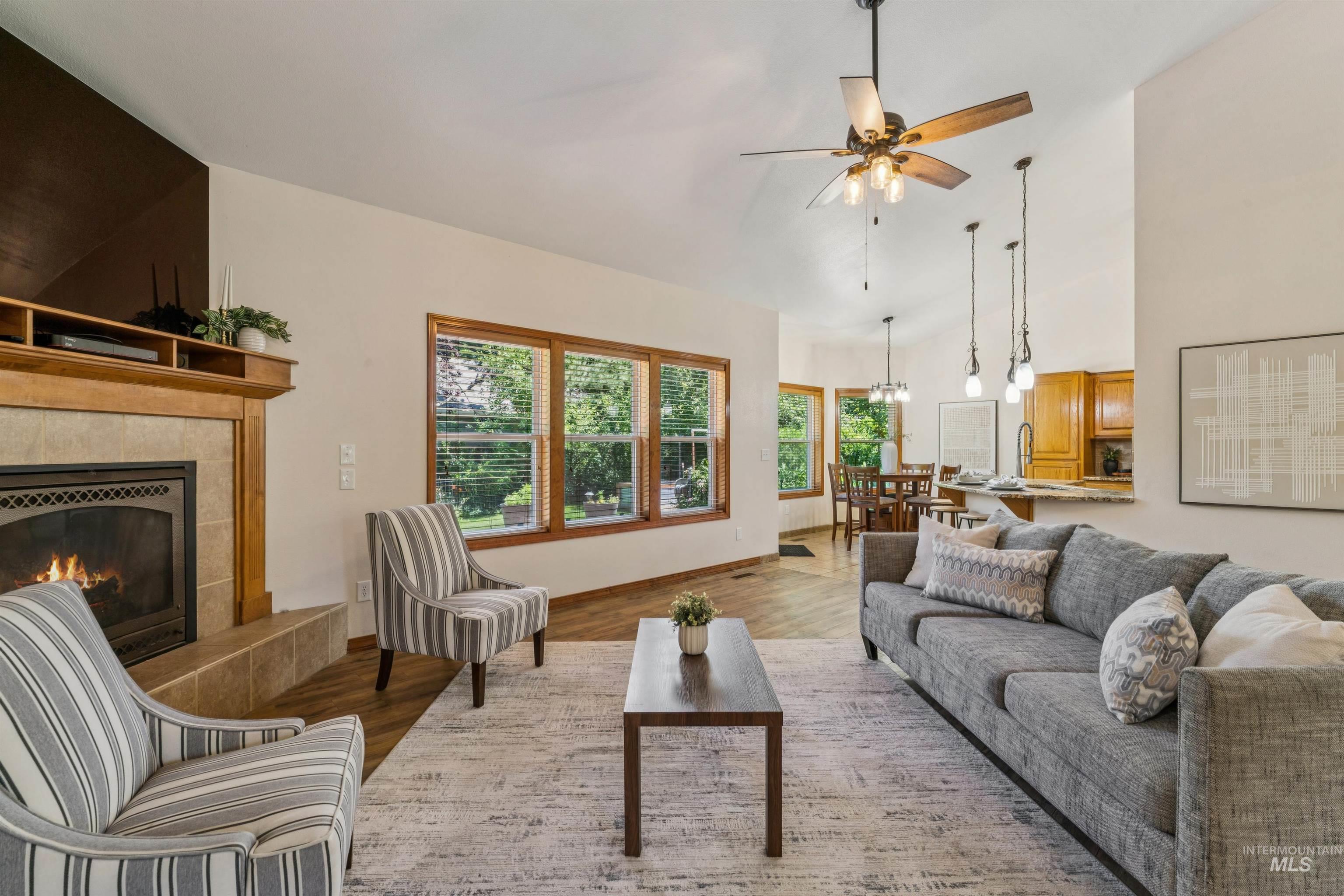 5108 W Cove St, Garden City, Idaho 83714, 2 Bedrooms, 2 Bathrooms, Residential For Sale, Price $560,000, 98993420