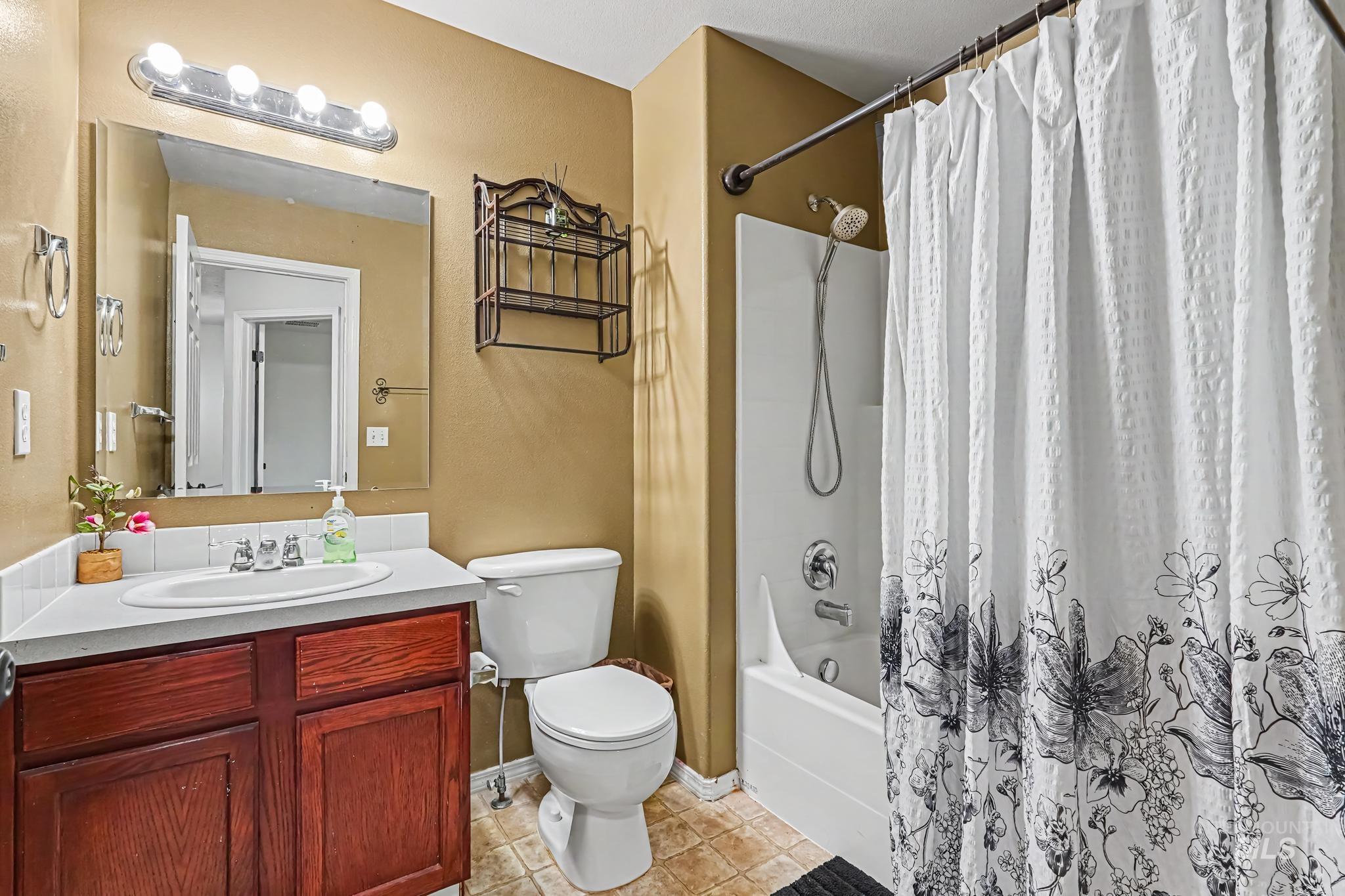 20191 Mather Ave., Caldwell, Idaho 83605, 4 Bedrooms, 2.5 Bathrooms, Residential For Sale, Price $414,900, 98993421