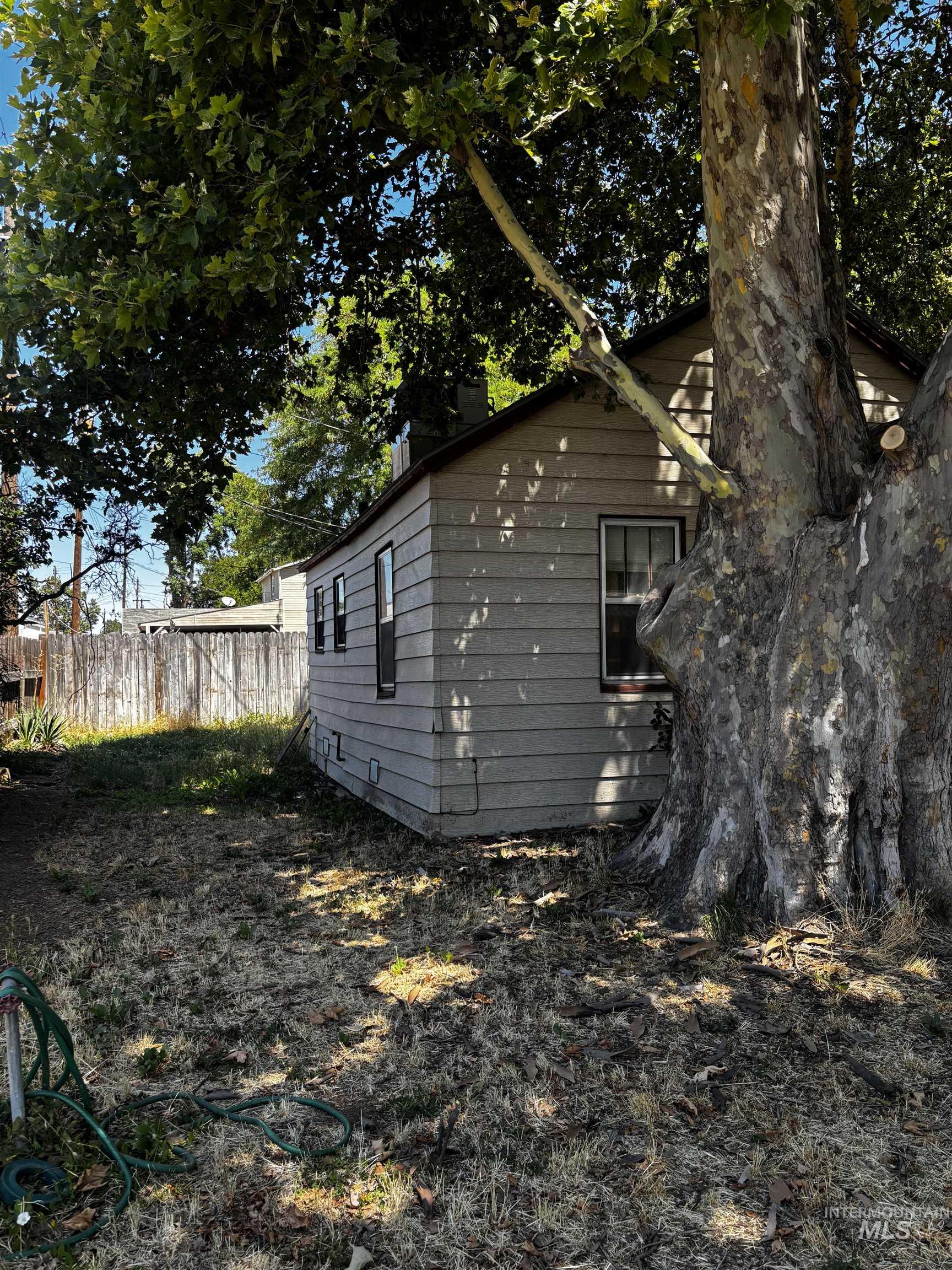 116 E. Sherman Ave., Nampa, Idaho 83686, 1 Bedroom, 1 Bathroom, Residential For Sale, Price $99,900,MLS 98993422