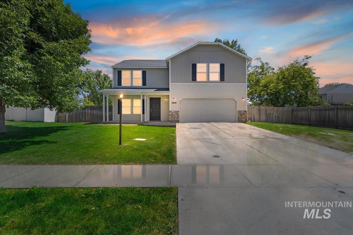 17676 N Armstead Ave, Nampa, Idaho 83687, 4 Bedrooms, 2.5 Bathrooms, Residential For Sale, Price $443,500, 98993423