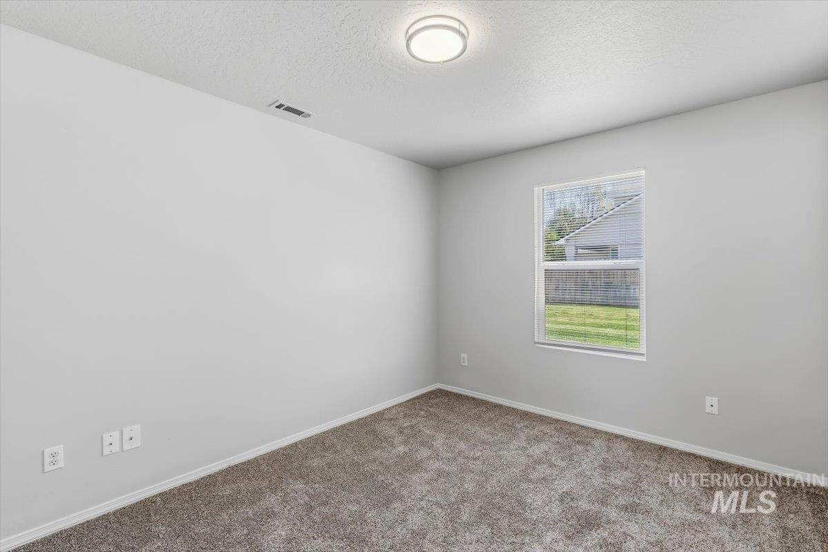 17676 N Armstead Ave, Nampa, Idaho 83687, 4 Bedrooms, 2.5 Bathrooms, Residential For Sale, Price $433,500, 98993423