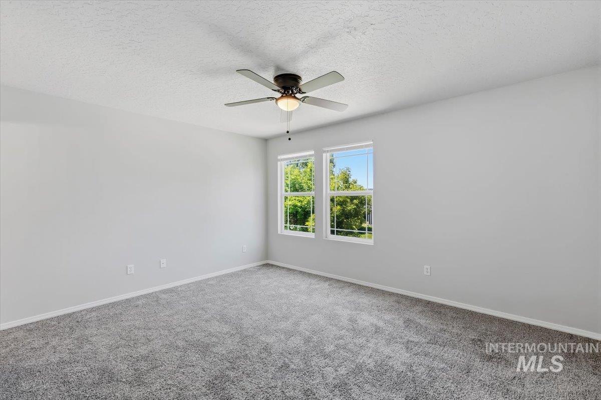 17676 N Armstead Ave, Nampa, Idaho 83687, 4 Bedrooms, 2.5 Bathrooms, Residential For Sale, Price $433,500, 98993423