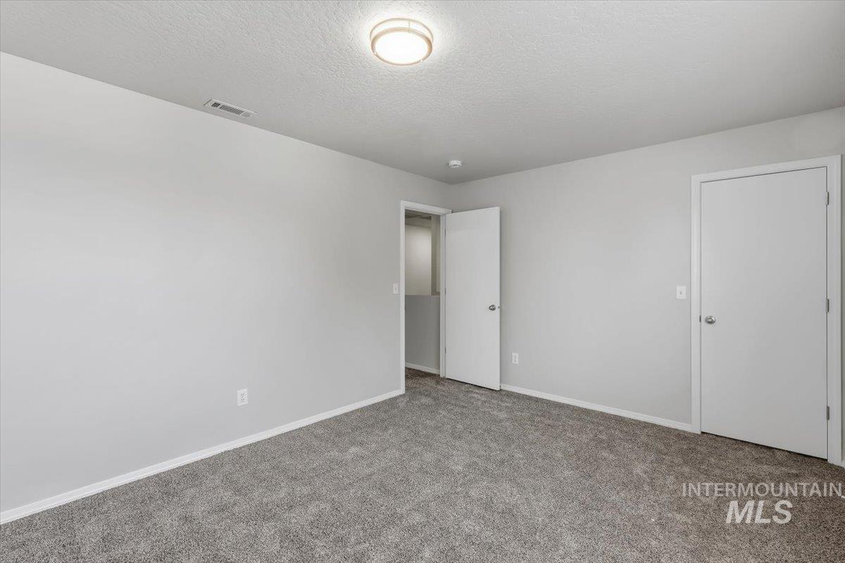 17676 N Armstead Ave, Nampa, Idaho 83687, 4 Bedrooms, 2.5 Bathrooms, Residential For Sale, Price $433,500, 98993423