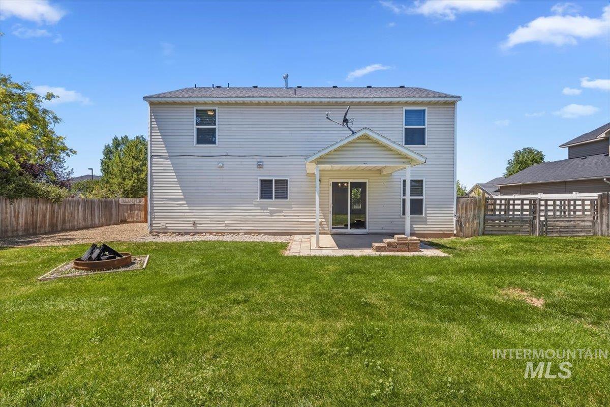17676 N Armstead Ave, Nampa, Idaho 83687, 4 Bedrooms, 2.5 Bathrooms, Residential For Sale, Price $433,500, 98993423