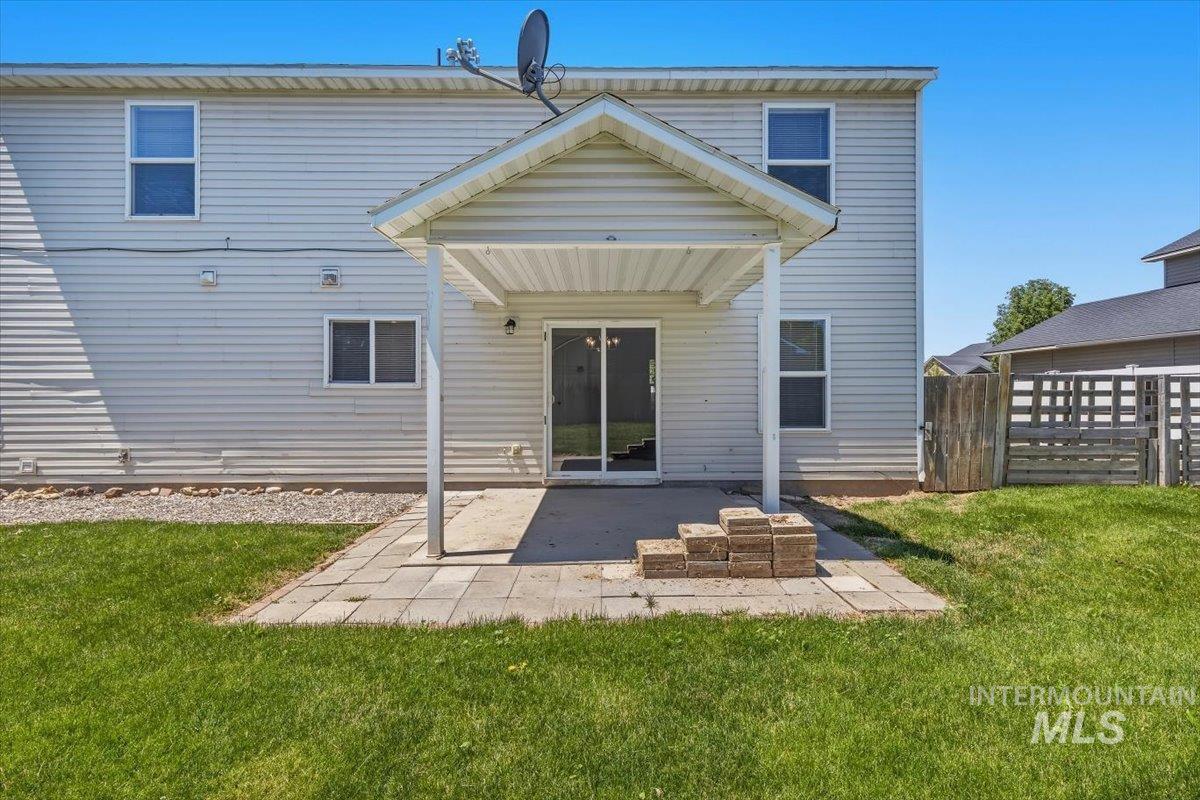 17676 N Armstead Ave, Nampa, Idaho 83687, 4 Bedrooms, 2.5 Bathrooms, Residential For Sale, Price $443,500, 98993423