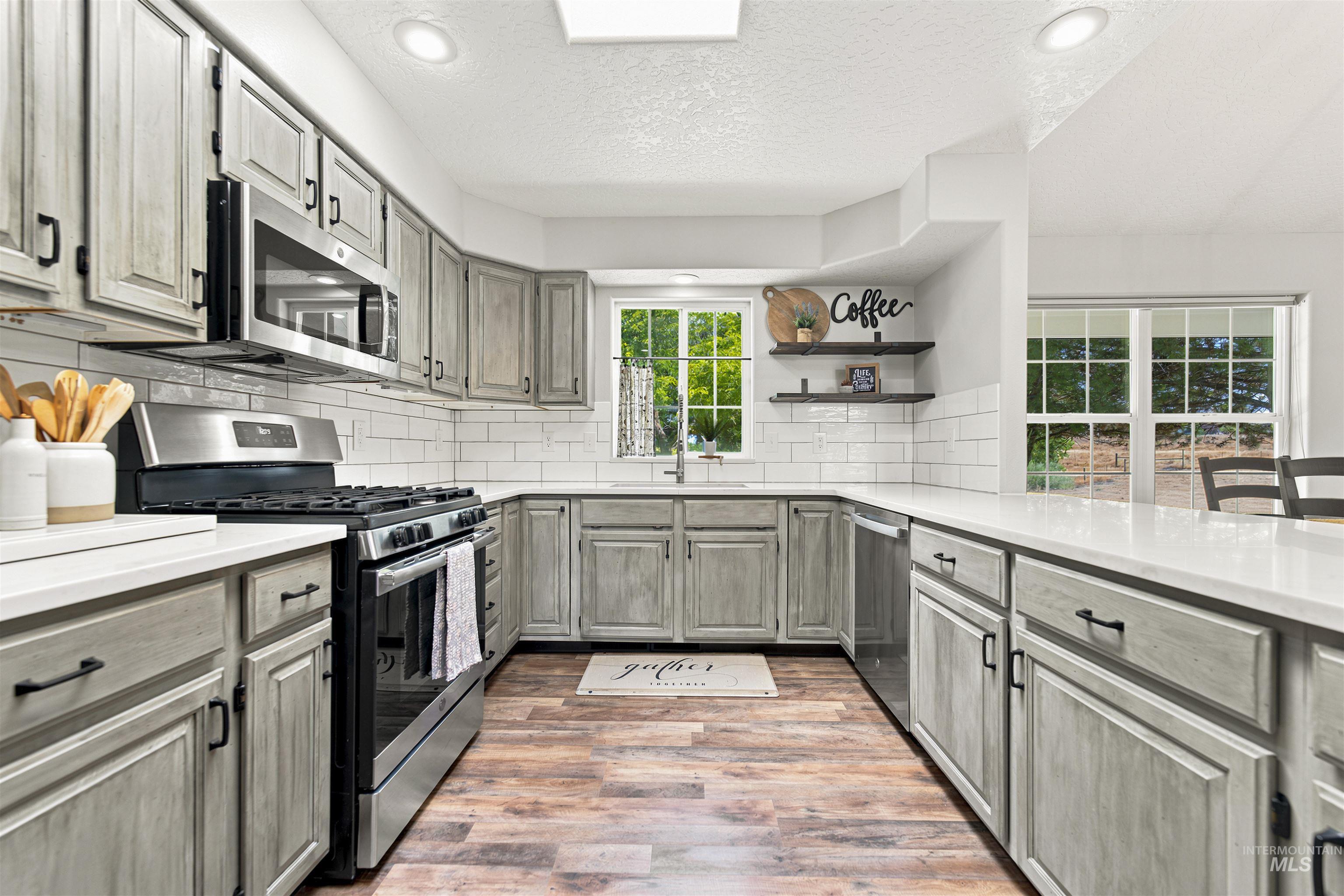 24864 Coventry Drive, Caldwell, Idaho 83607, 3 Bedrooms, 2 Bathrooms, Residential For Sale, Price $874,900, 98993424