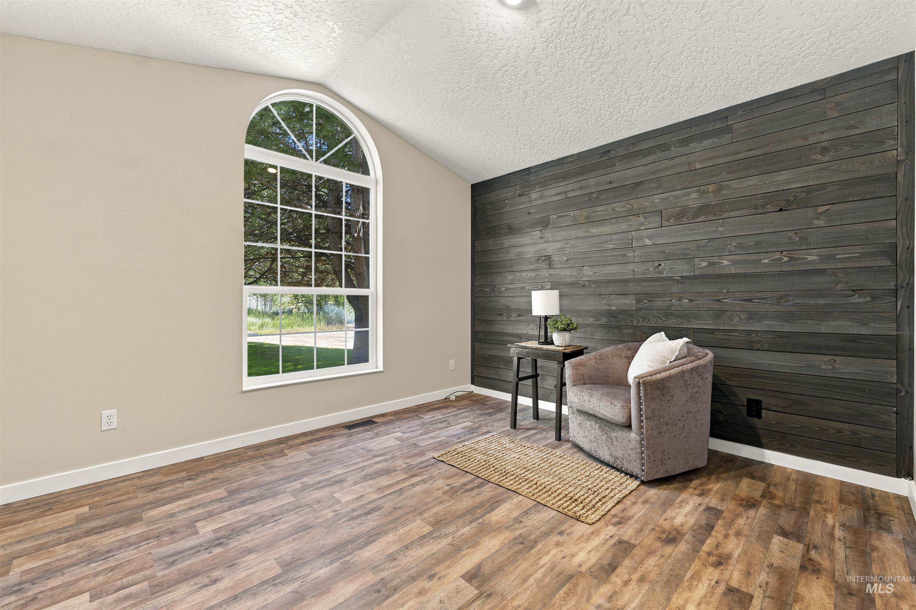 24864 Coventry Drive, Caldwell, Idaho 83607, 3 Bedrooms, 2 Bathrooms, Residential For Sale, Price $874,900, 98993424