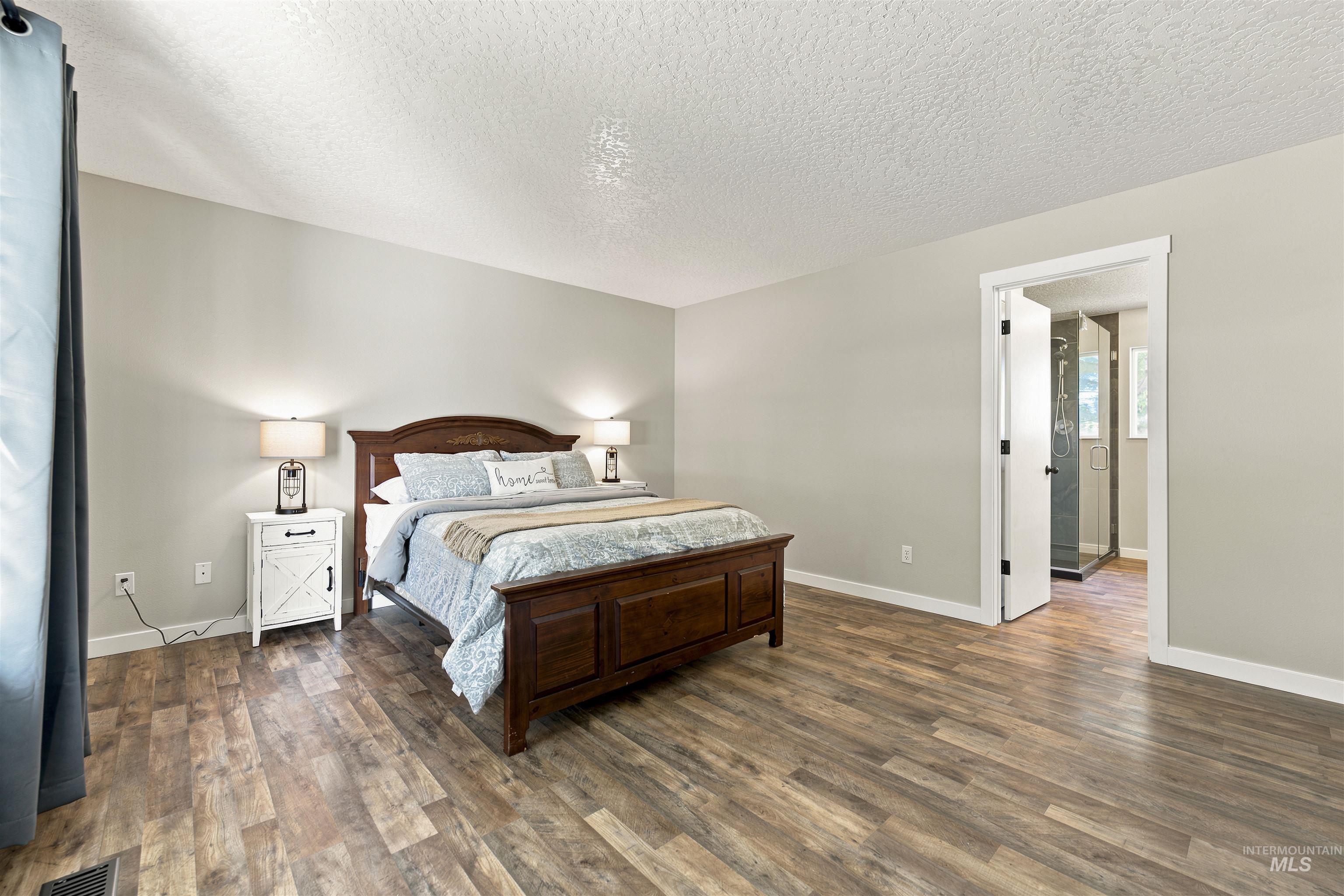 24864 Coventry Drive, Caldwell, Idaho 83607, 3 Bedrooms, 2 Bathrooms, Residential For Sale, Price $874,900, 98993424