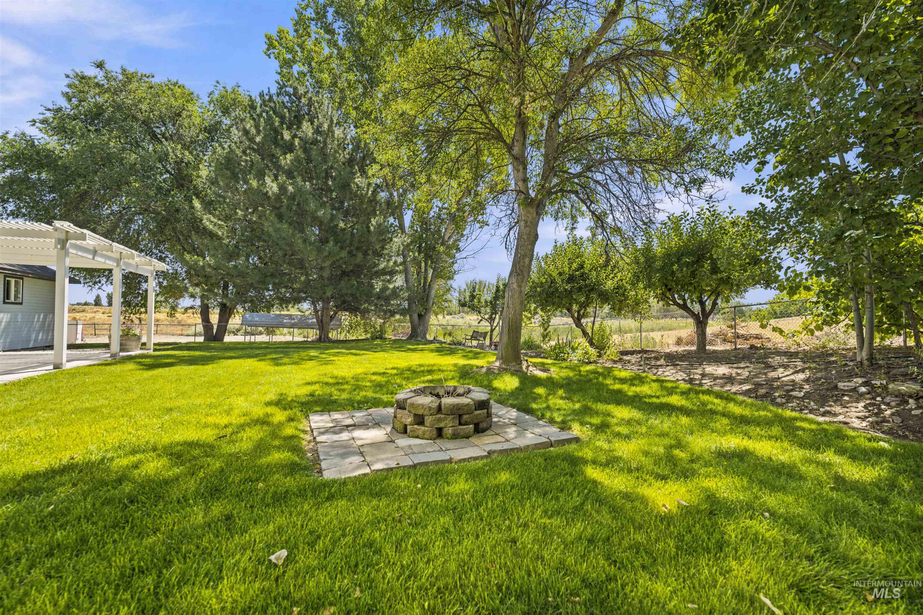 24864 Coventry Drive, Caldwell, Idaho 83607, 3 Bedrooms, 2 Bathrooms, Residential For Sale, Price $874,900, 98993424