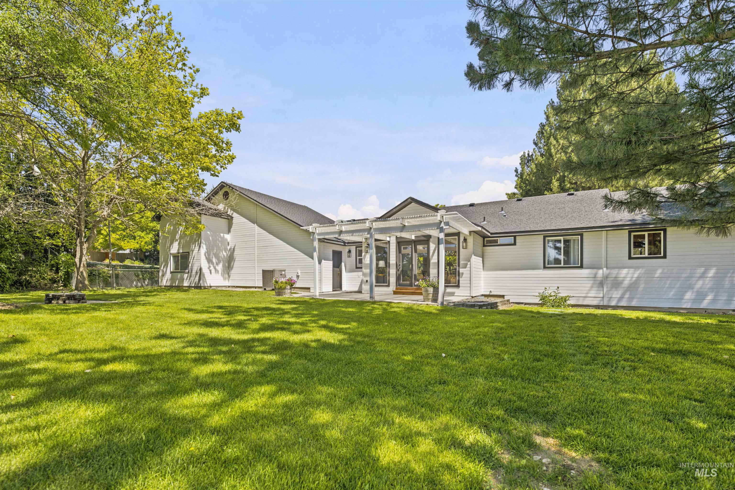 24864 Coventry Drive, Caldwell, Idaho 83607, 3 Bedrooms, 2 Bathrooms, Residential For Sale, Price $874,900, 98993424