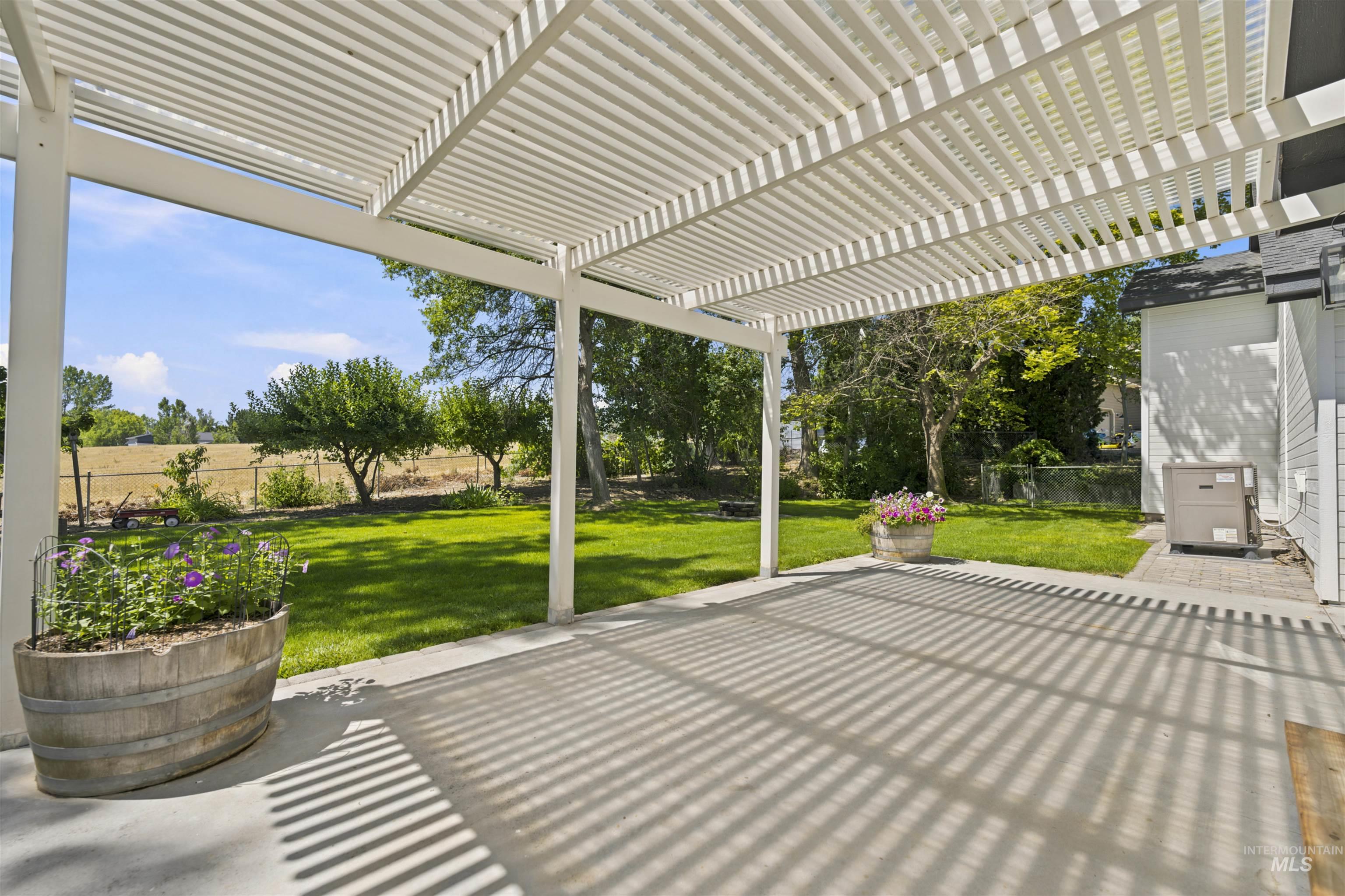 24864 Coventry Drive, Caldwell, Idaho 83607, 3 Bedrooms, 2 Bathrooms, Residential For Sale, Price $874,900, 98993424