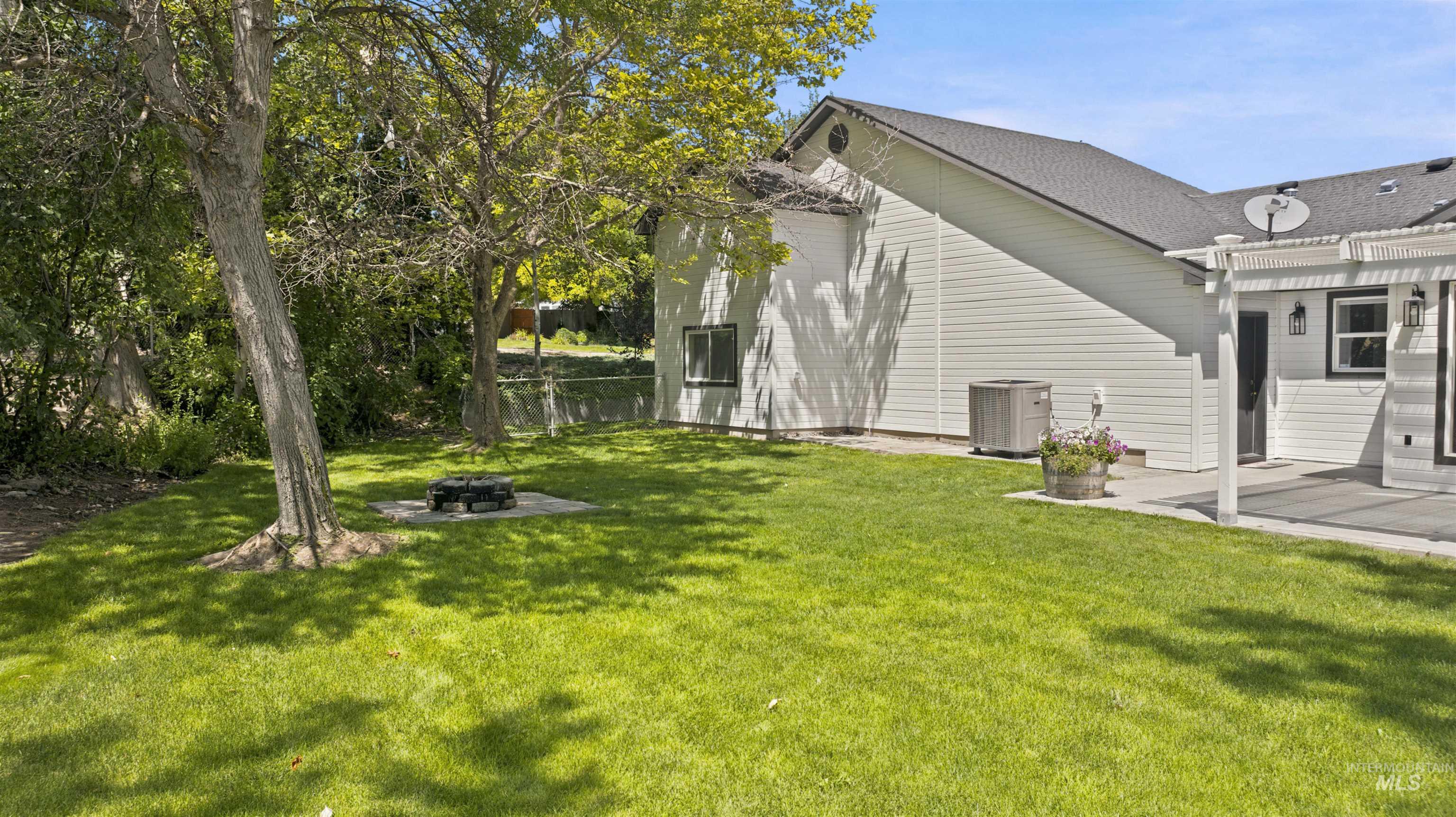 24864 Coventry Drive, Caldwell, Idaho 83607, 3 Bedrooms, 2 Bathrooms, Residential For Sale, Price $874,900, 98993424