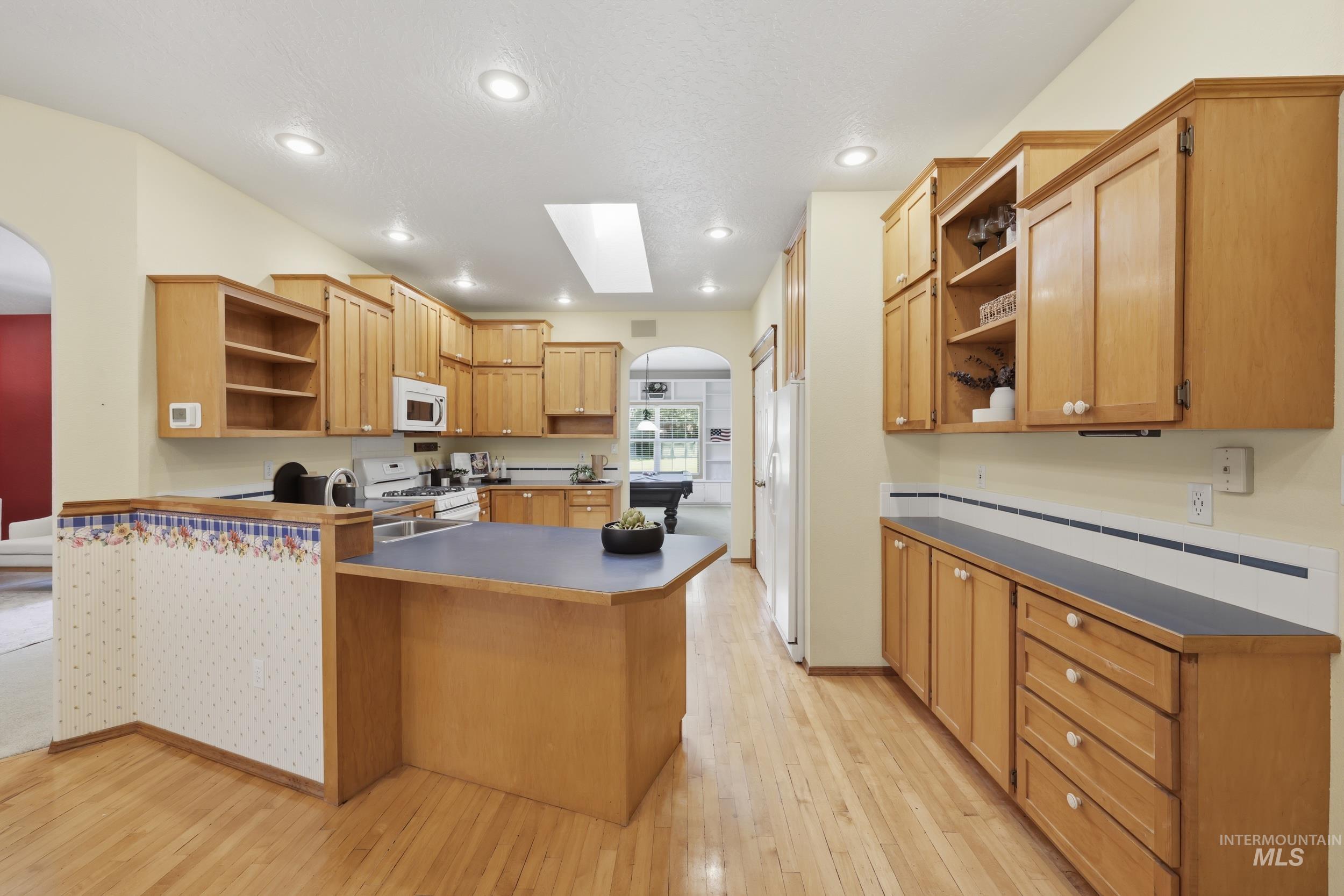 115 Walnut Creek Way, Nampa, Idaho 83686, 4 Bedrooms, 2.5 Bathrooms, Residential For Sale, Price $575,000, 98993426